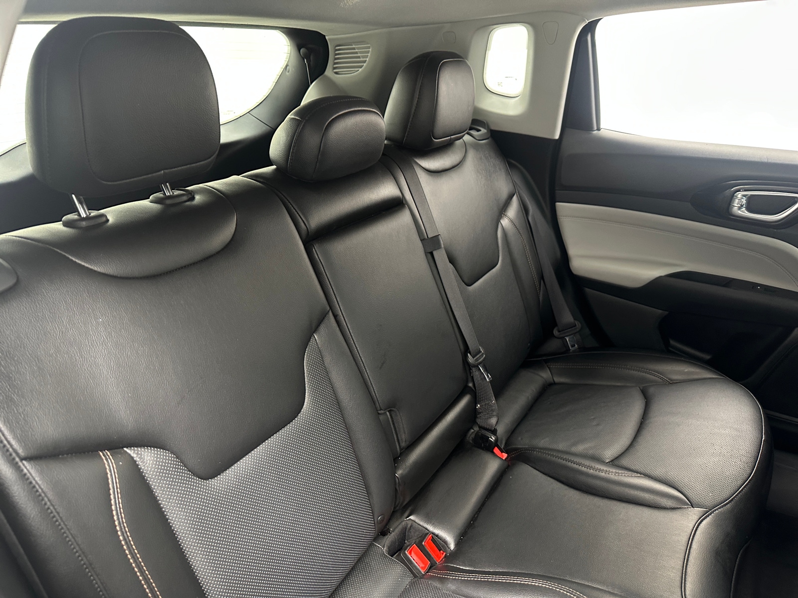 Thumbnail: 2022 Jeep Compass - 5
