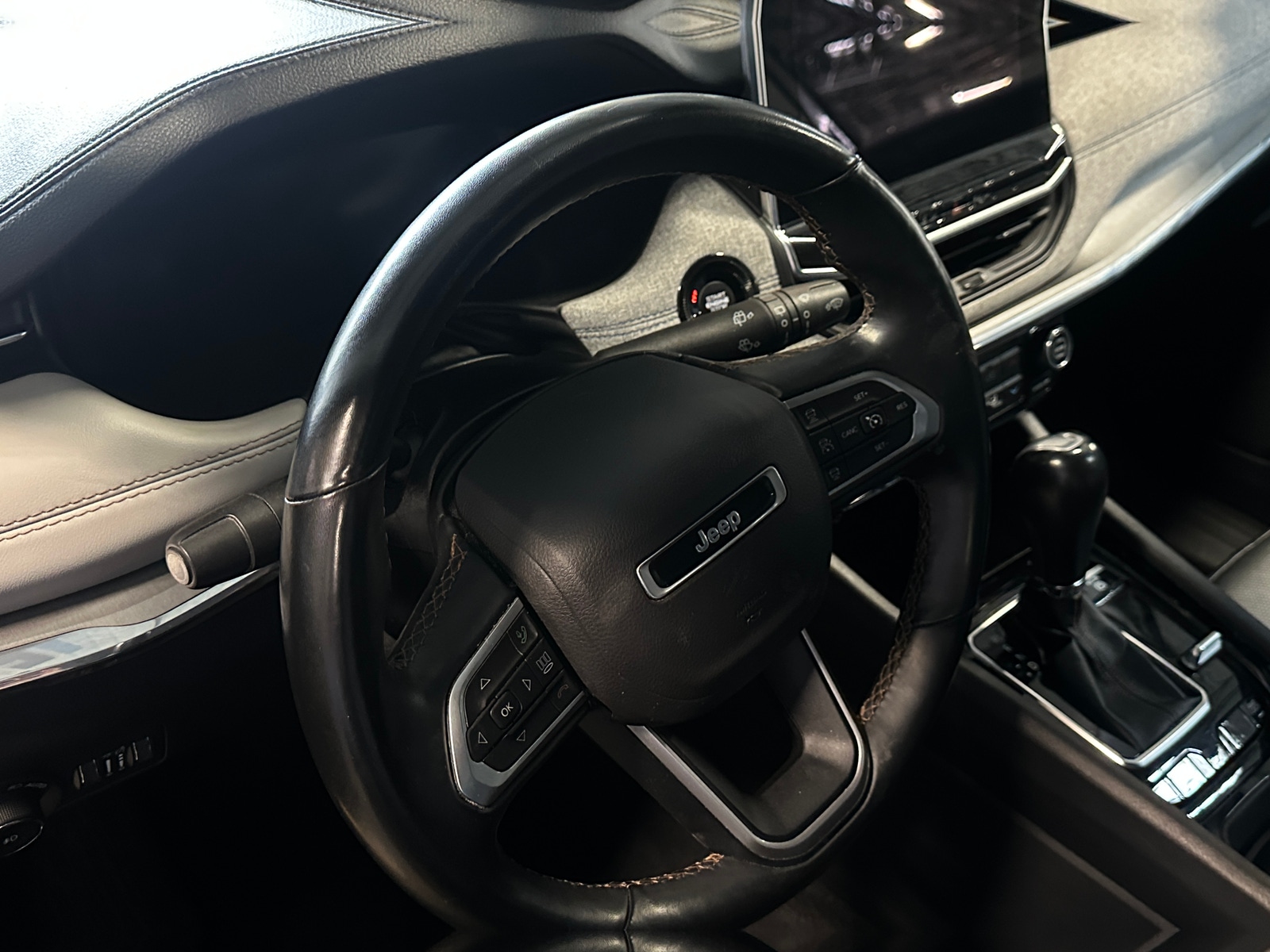 Thumbnail: 2022 Jeep Compass - 4