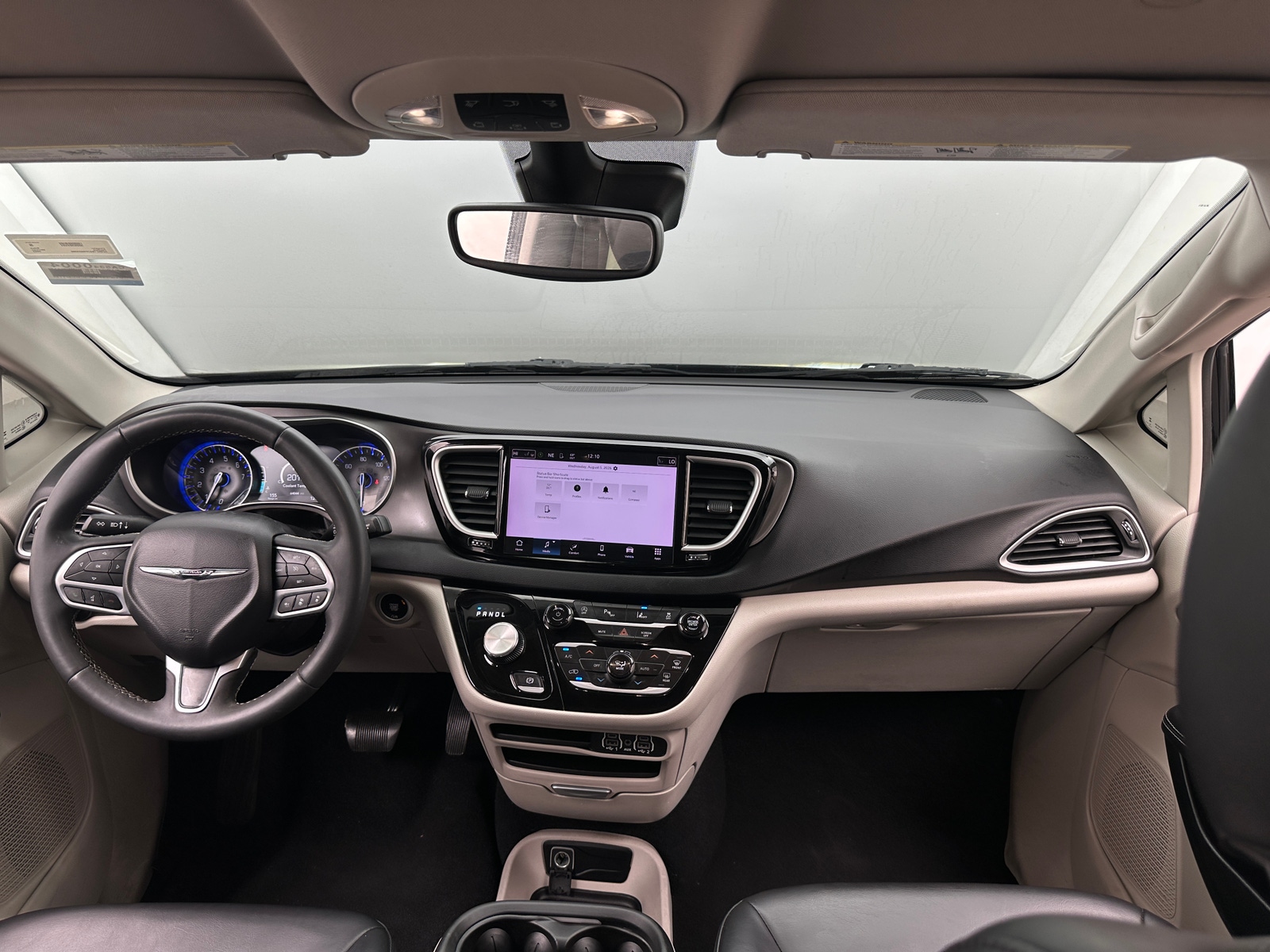 Thumbnail: 2023 Chrysler Pacifica - 2