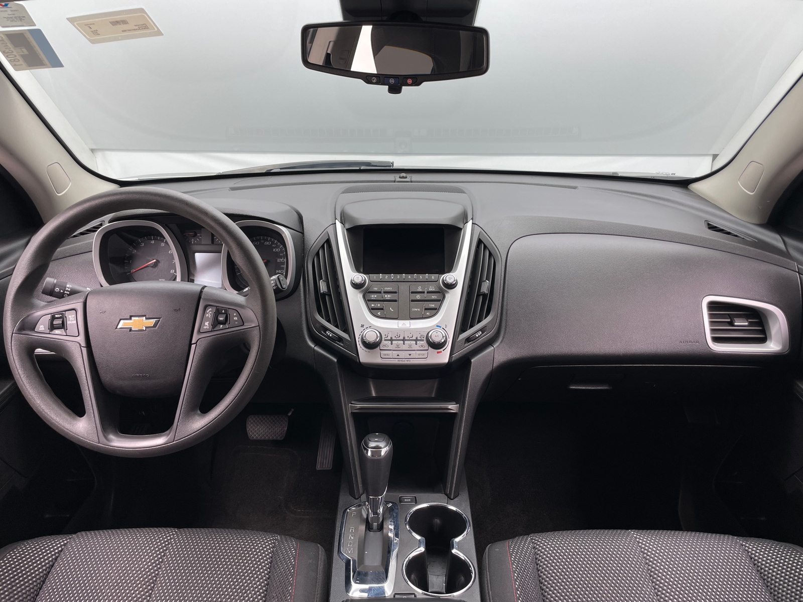 Thumbnail: 2017 Chevrolet Equinox - 3