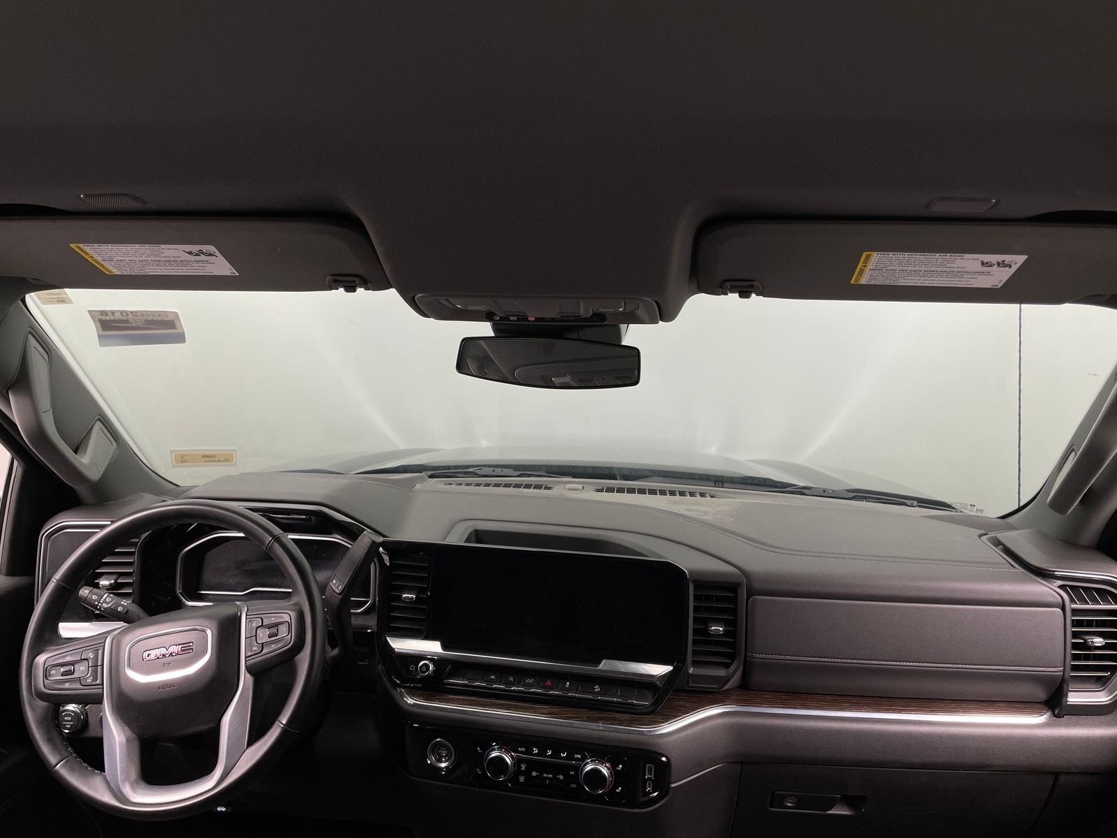 Thumbnail: 2023 GMC Sierra 1500 - 3