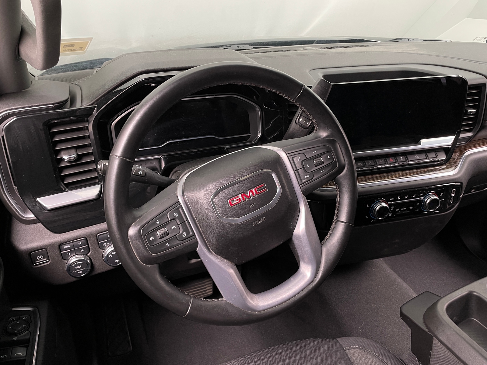 Thumbnail: 2023 GMC Sierra 1500 - 5