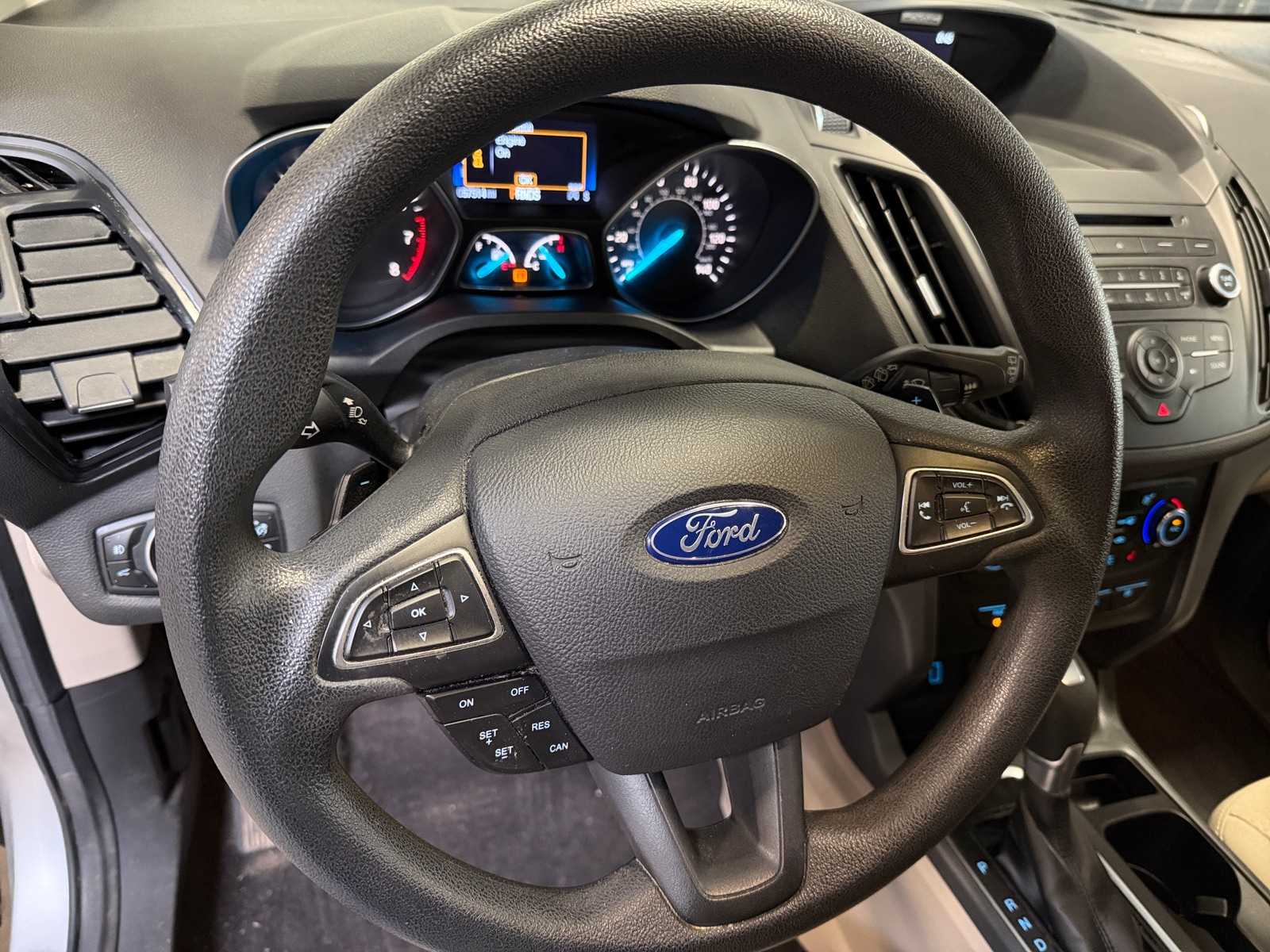 Thumbnail: 2017 Ford Escape - 5