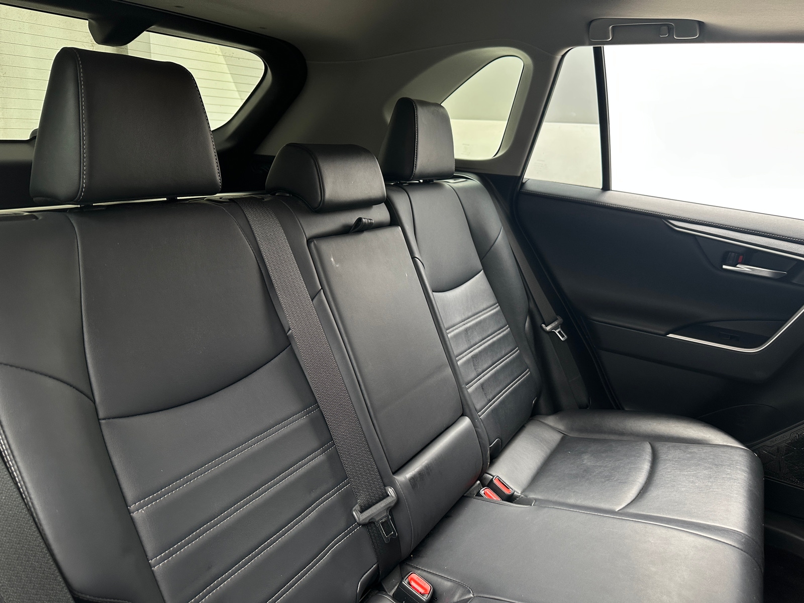 Thumbnail: 2019 Toyota RAV4 - 5