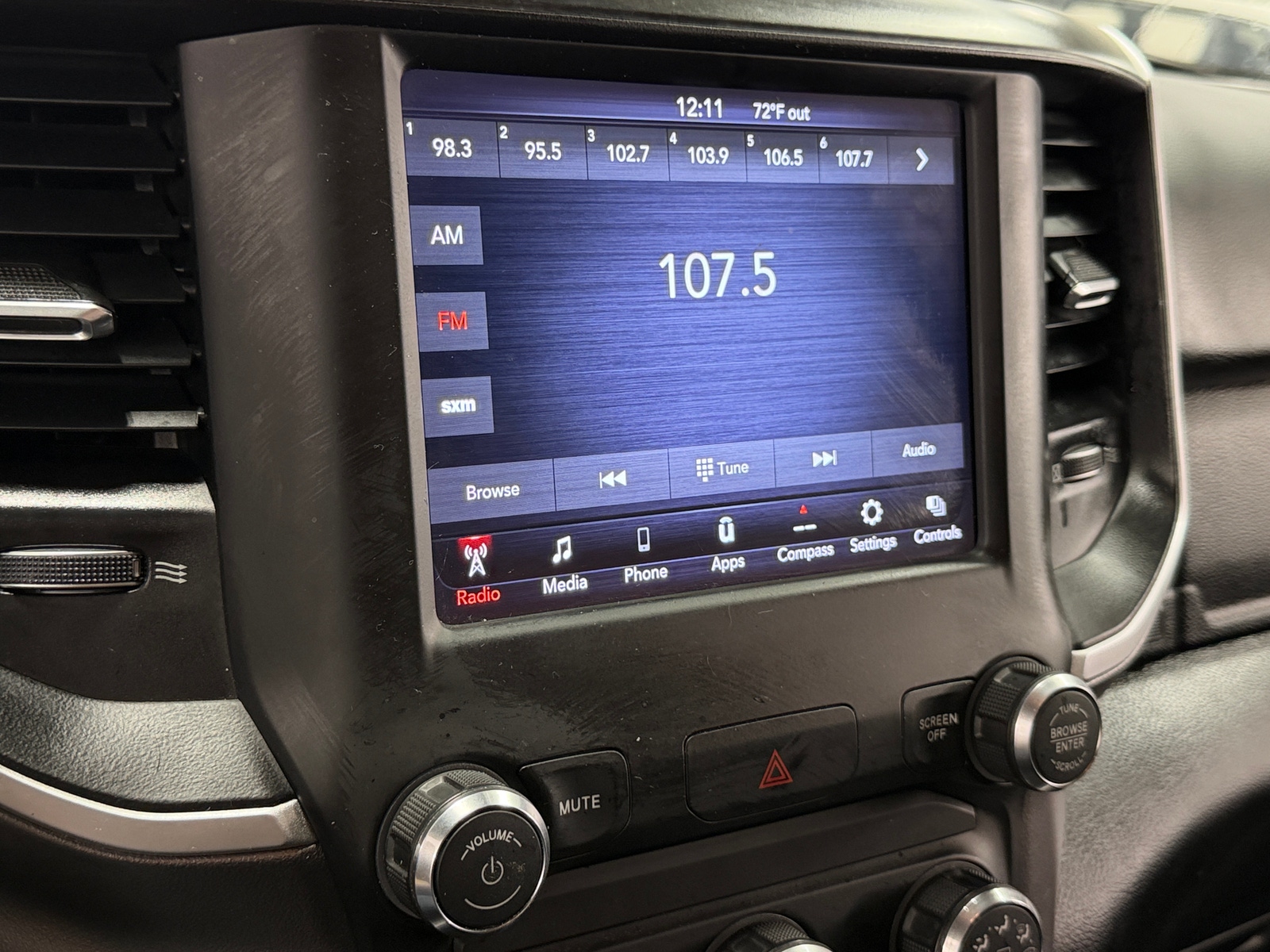 Thumbnail: 2019 RAM 1500 - 4