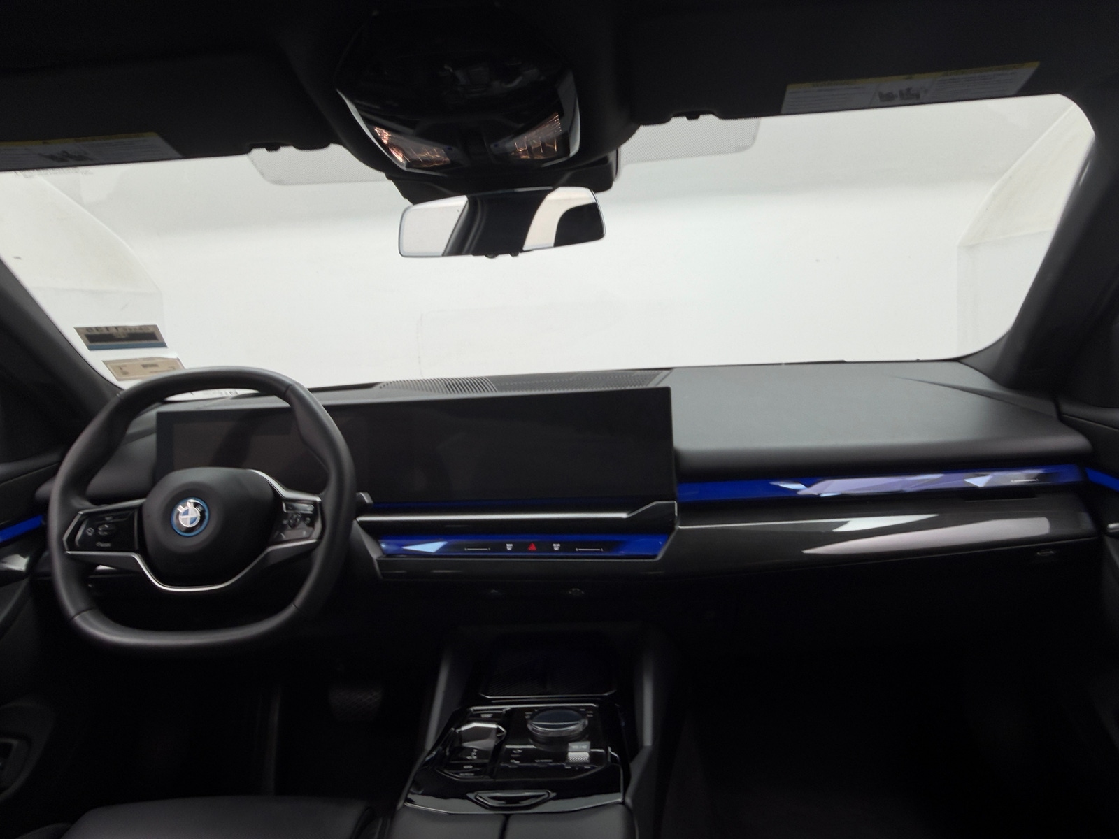 Thumbnail: 2024 BMW i5 - 2