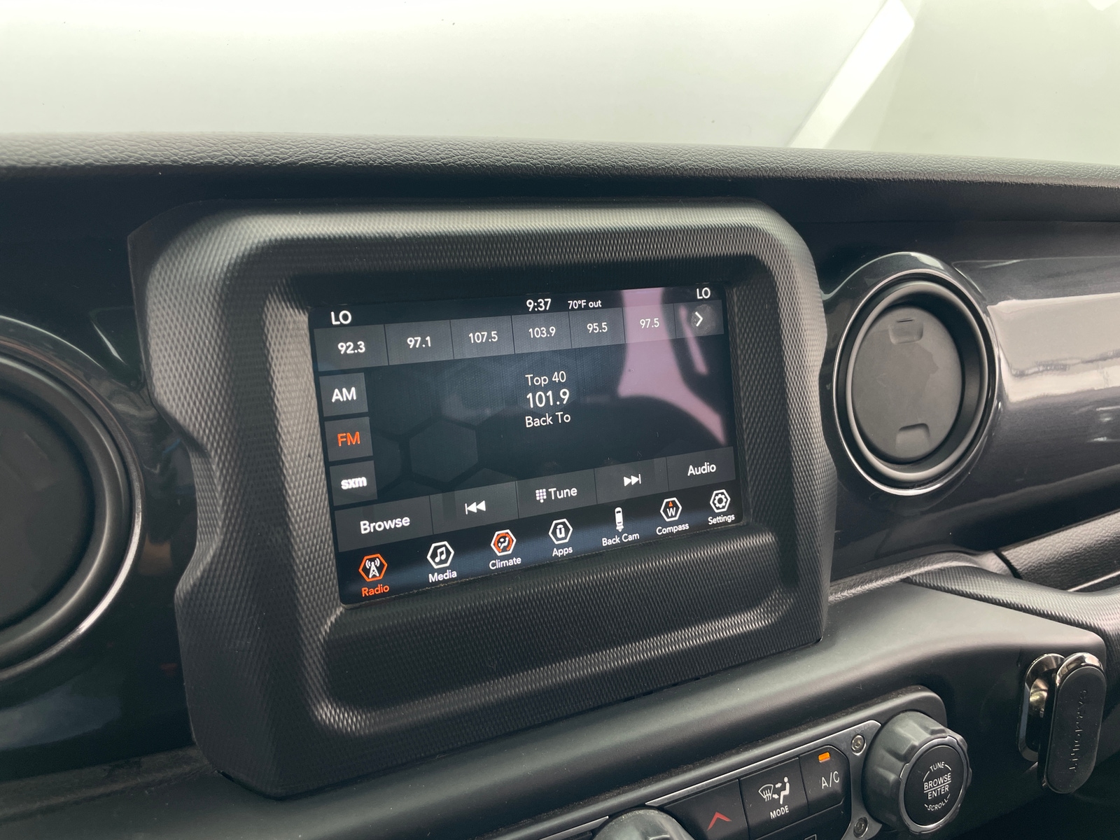 Thumbnail: 2020 Jeep Wrangler - 4