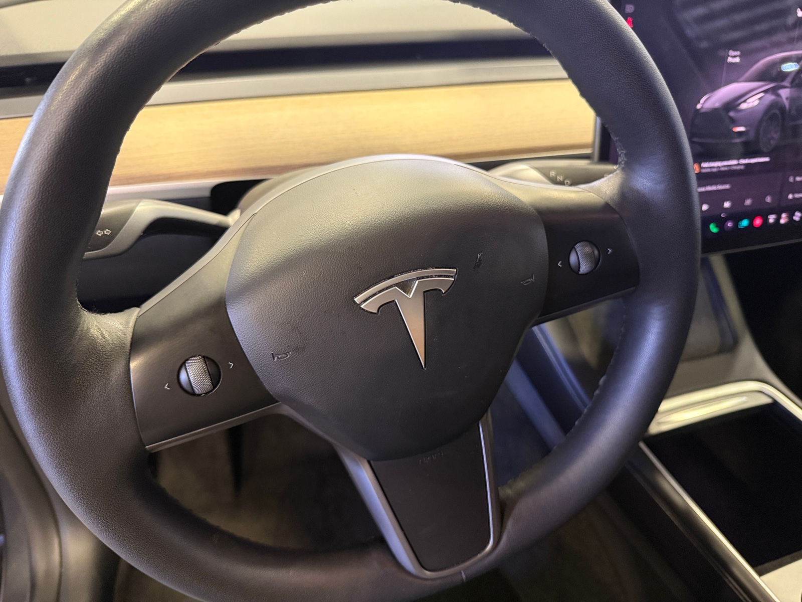 Thumbnail: 2022 Tesla Model Y - 4