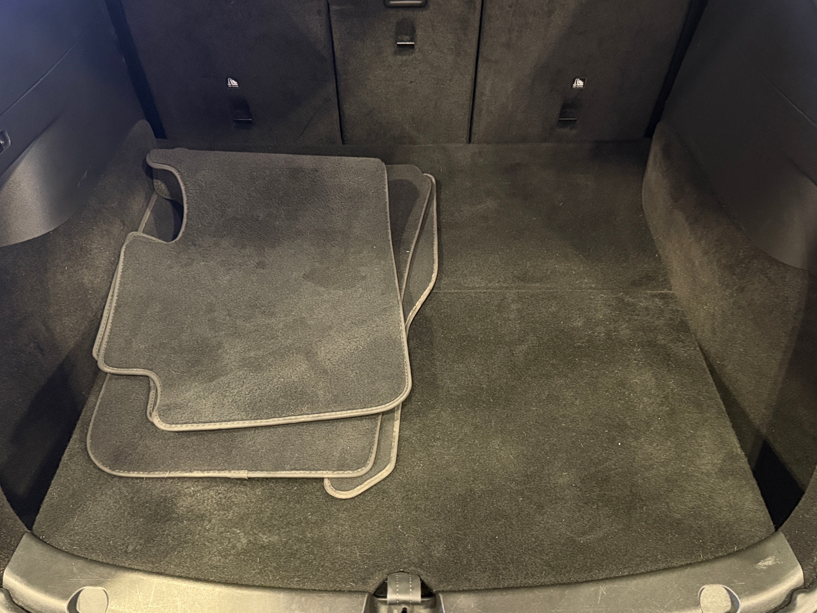 Thumbnail: 2022 Tesla Model Y - 6