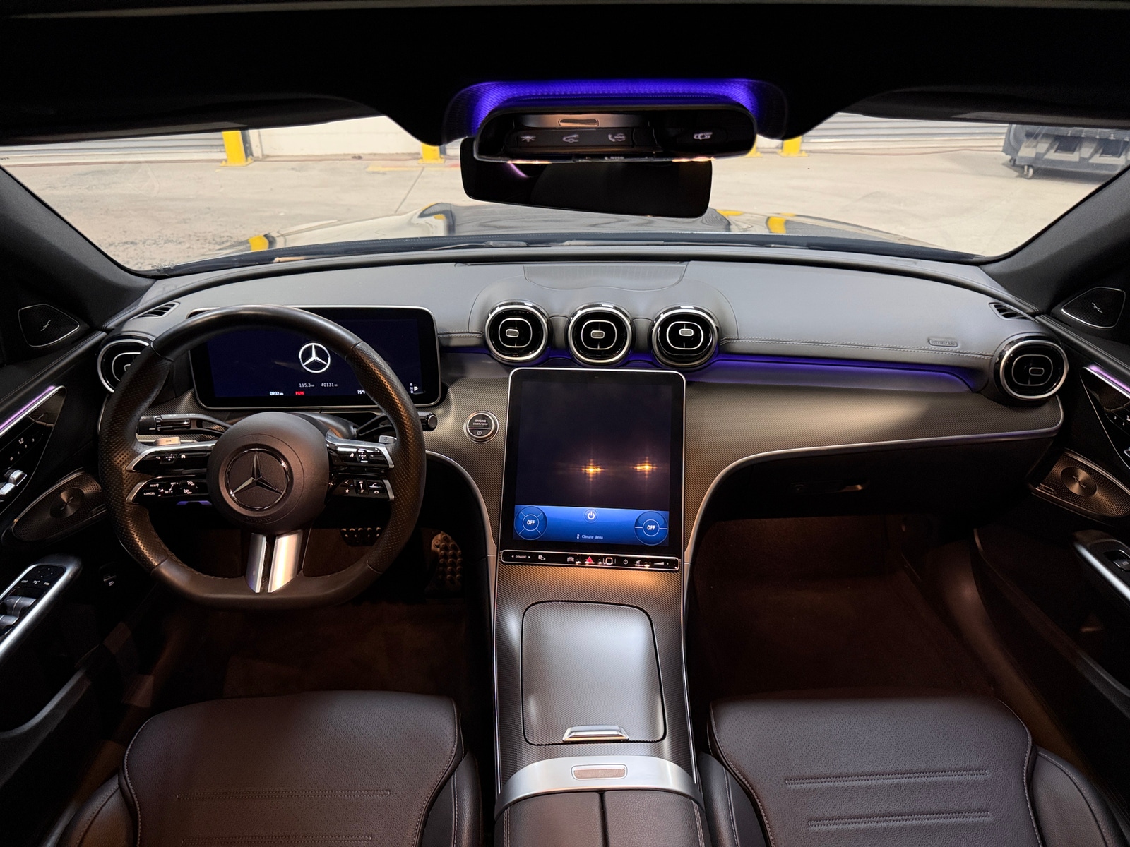 Thumbnail: 2024 Mercedes-Benz C-Class - 2