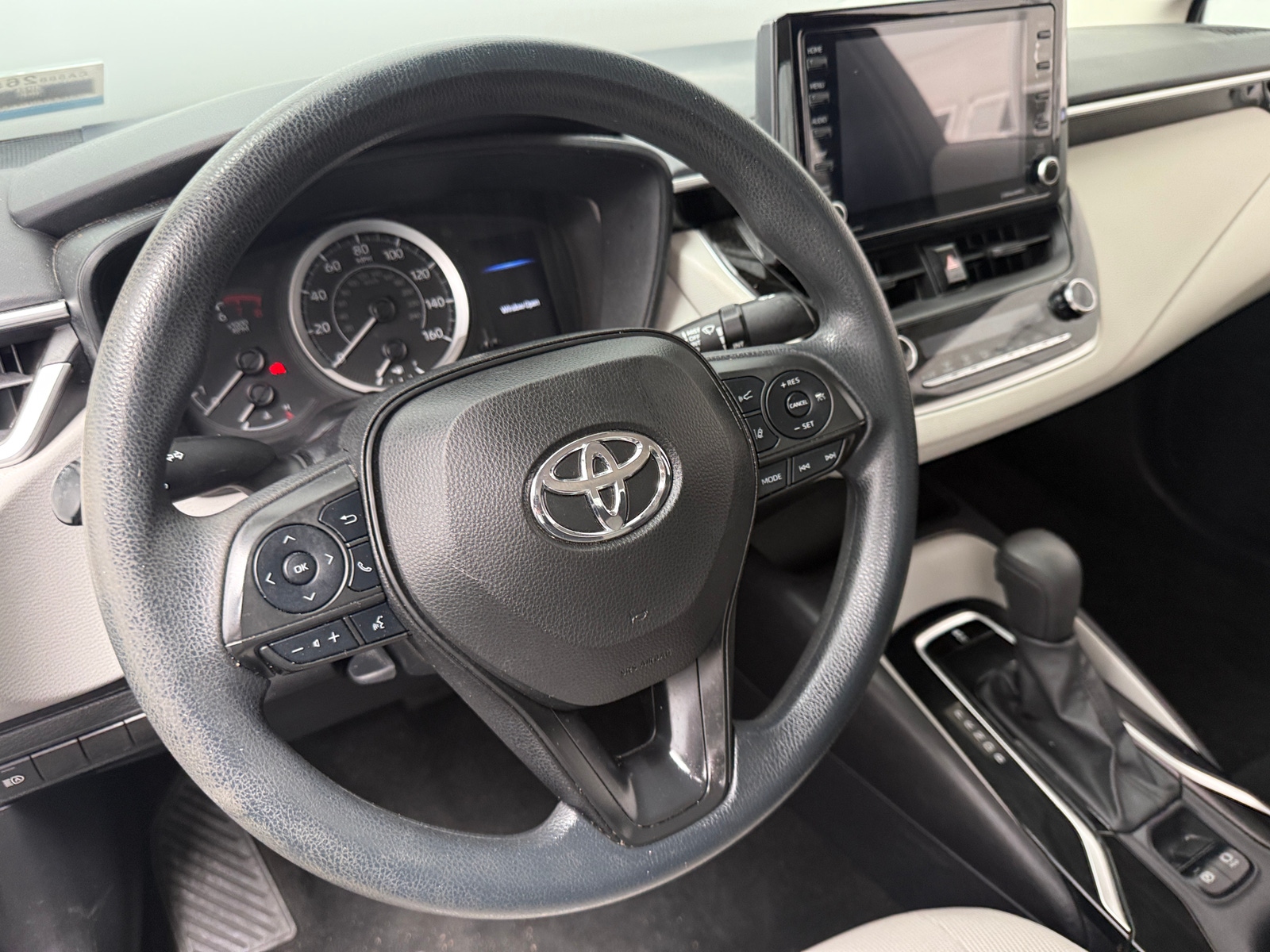 Thumbnail: 2022 Toyota Corolla - 5