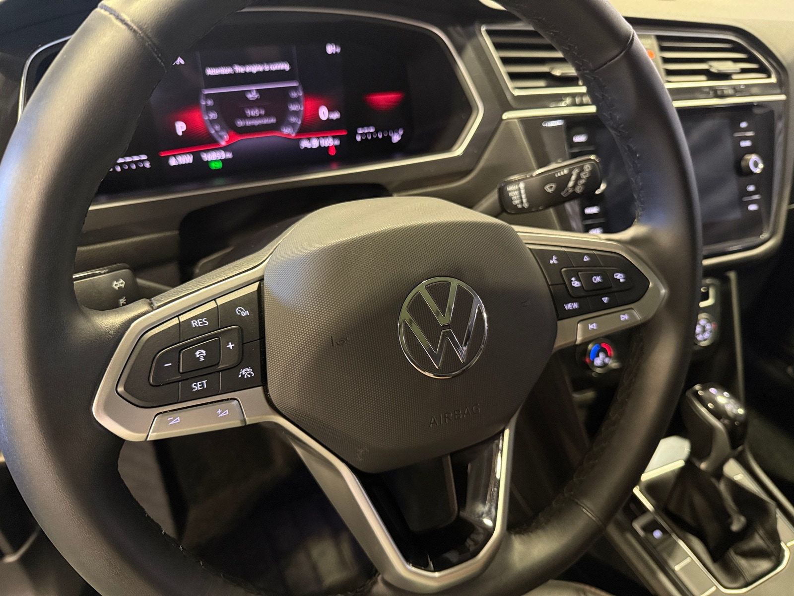 Thumbnail: 2024 Volkswagen Tiguan - 4