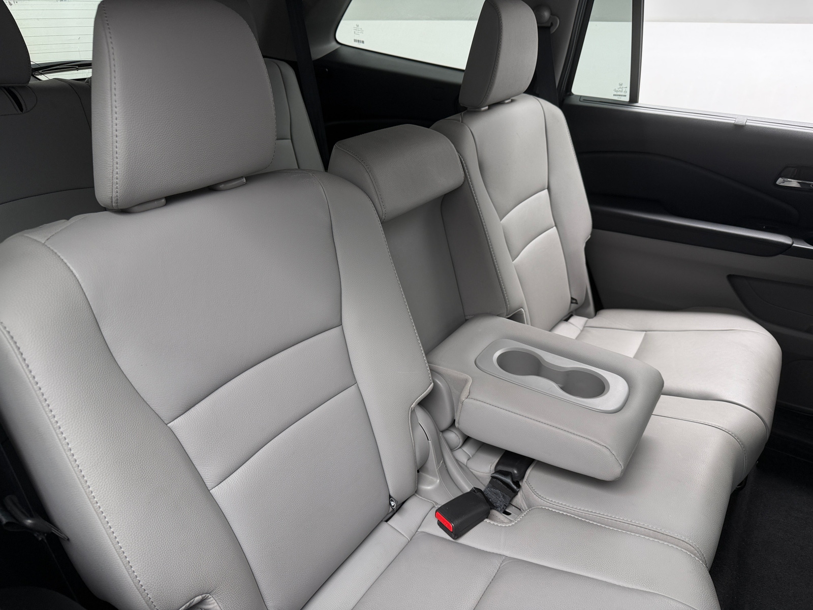 Thumbnail: 2020 Honda Pilot - 6