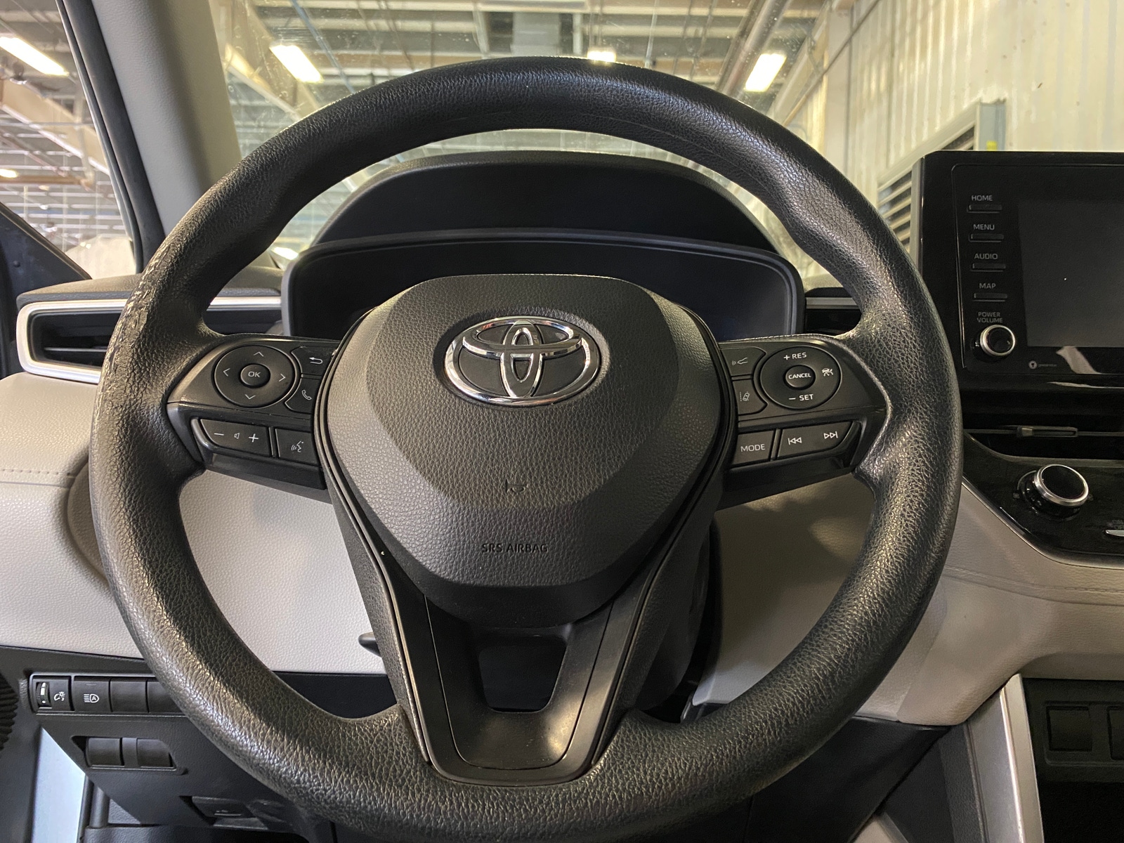 Thumbnail: 2022 Toyota Corolla Cross - 5