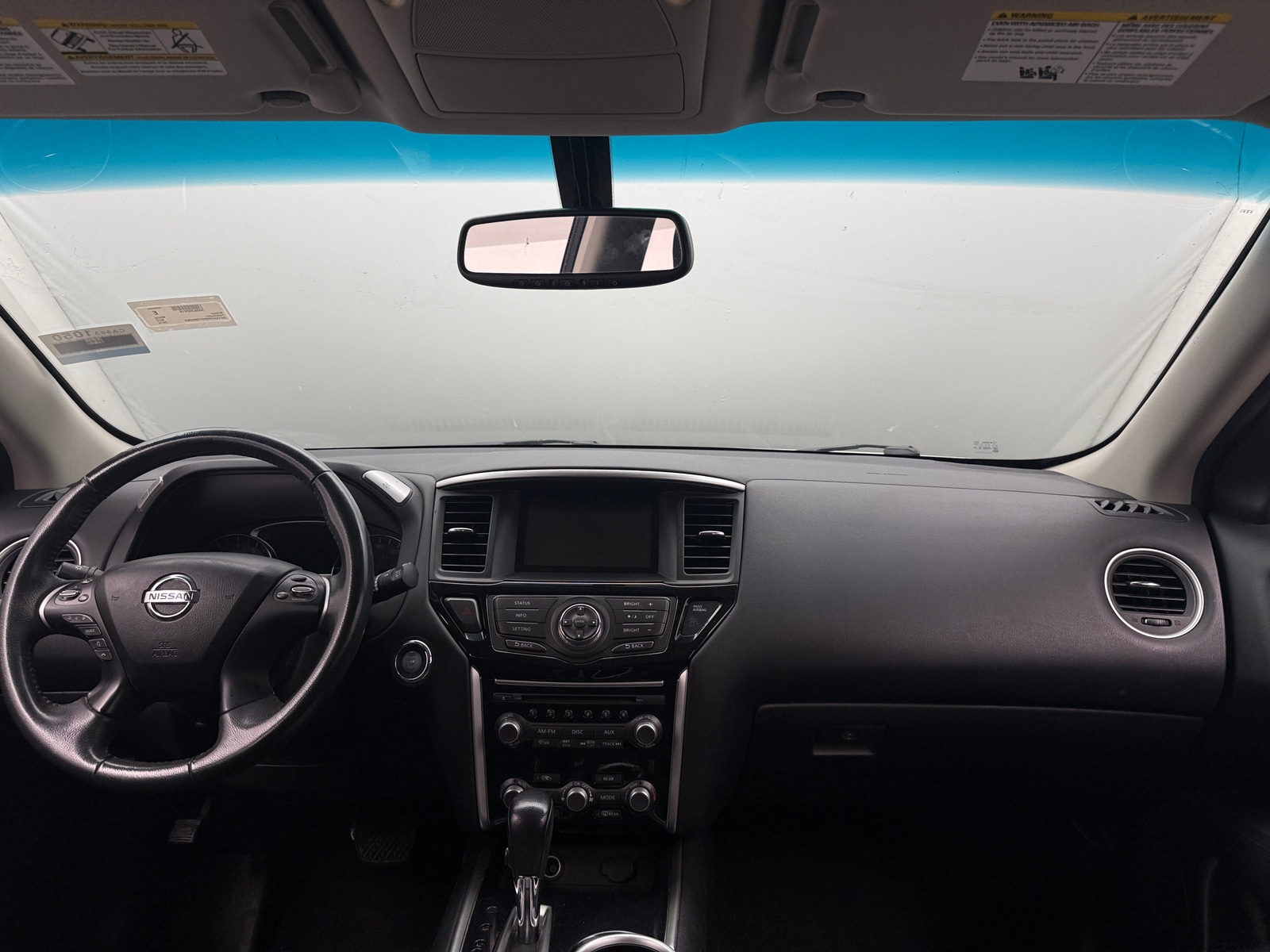 Thumbnail: 2015 Nissan Pathfinder - 3