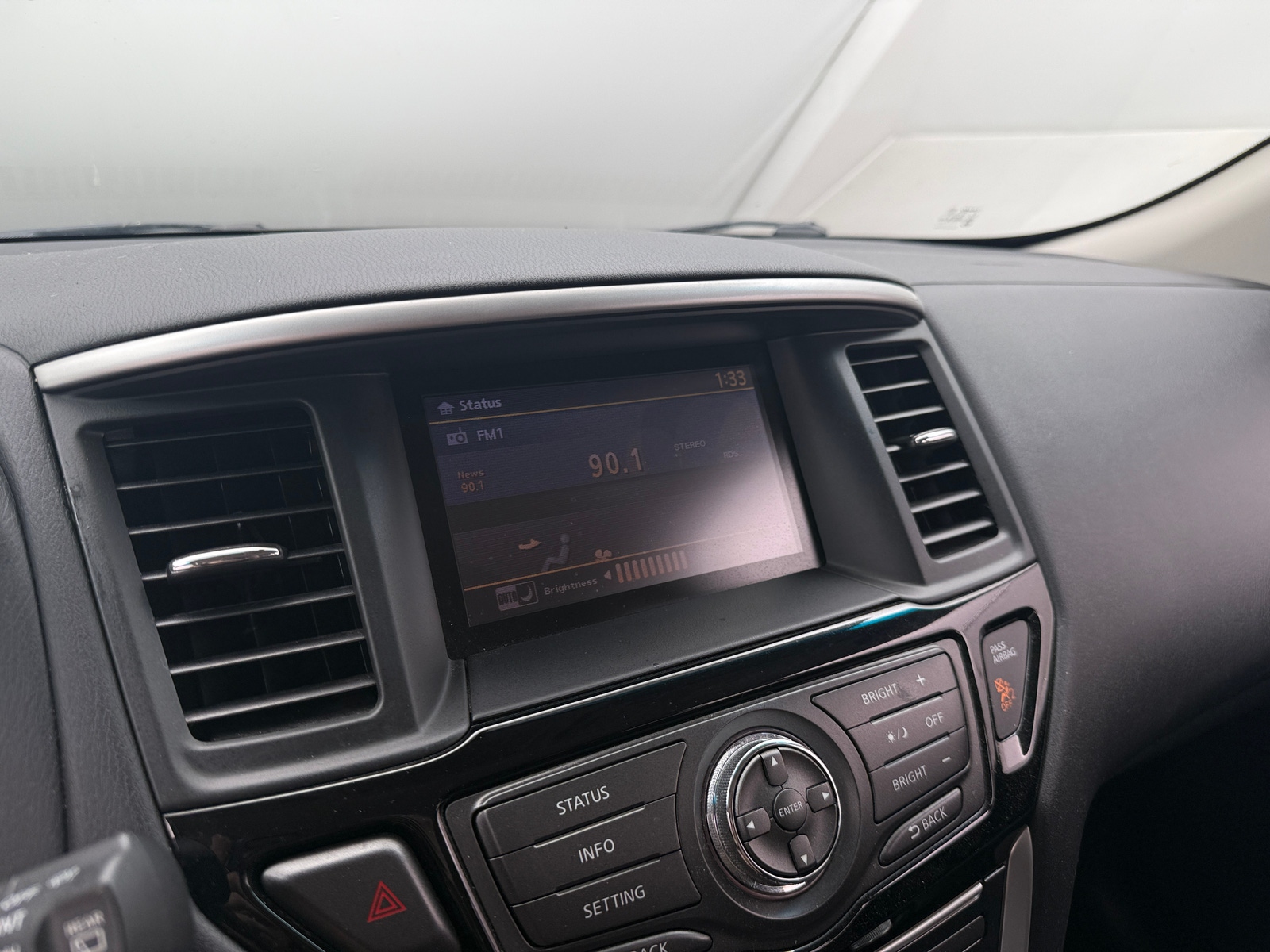Thumbnail: 2015 Nissan Pathfinder - 4