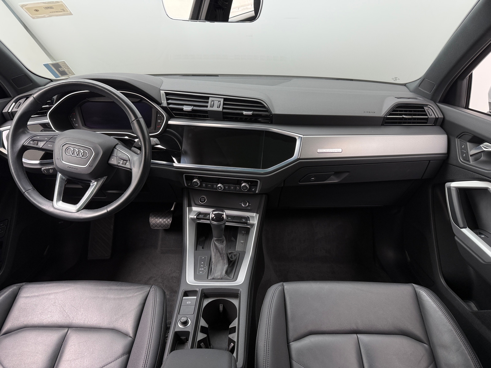 Thumbnail: 2024 Audi Q3 - 2
