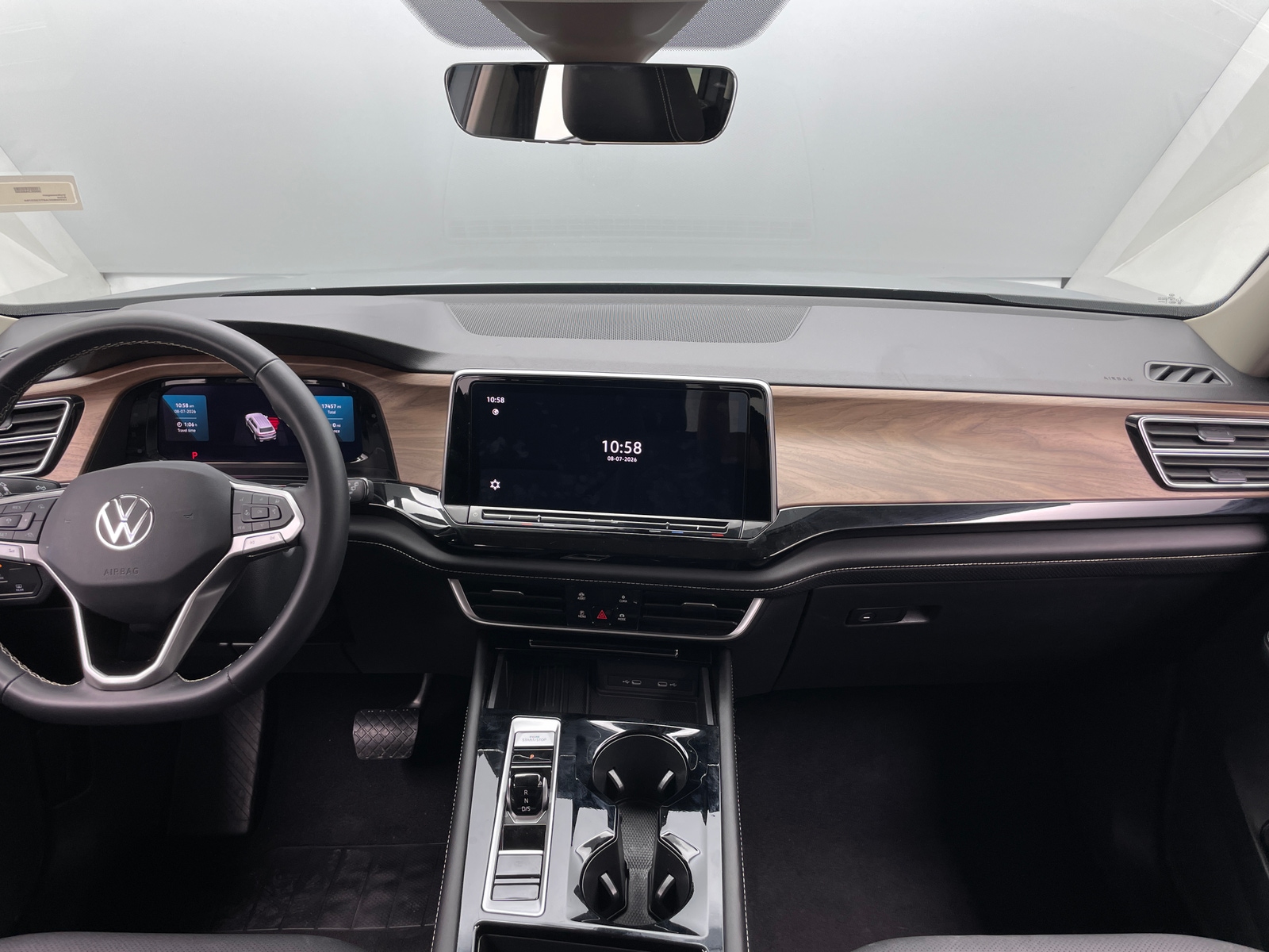 Thumbnail: 2026 Volkswagen Atlas - 2