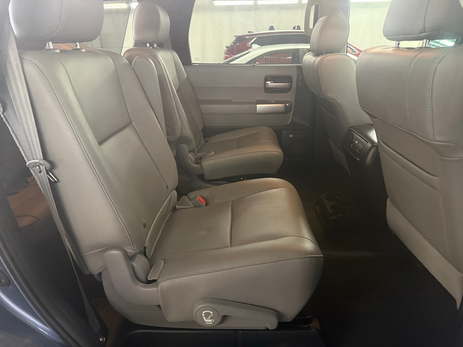 Thumbnail: 2021 Toyota Sequoia - 5