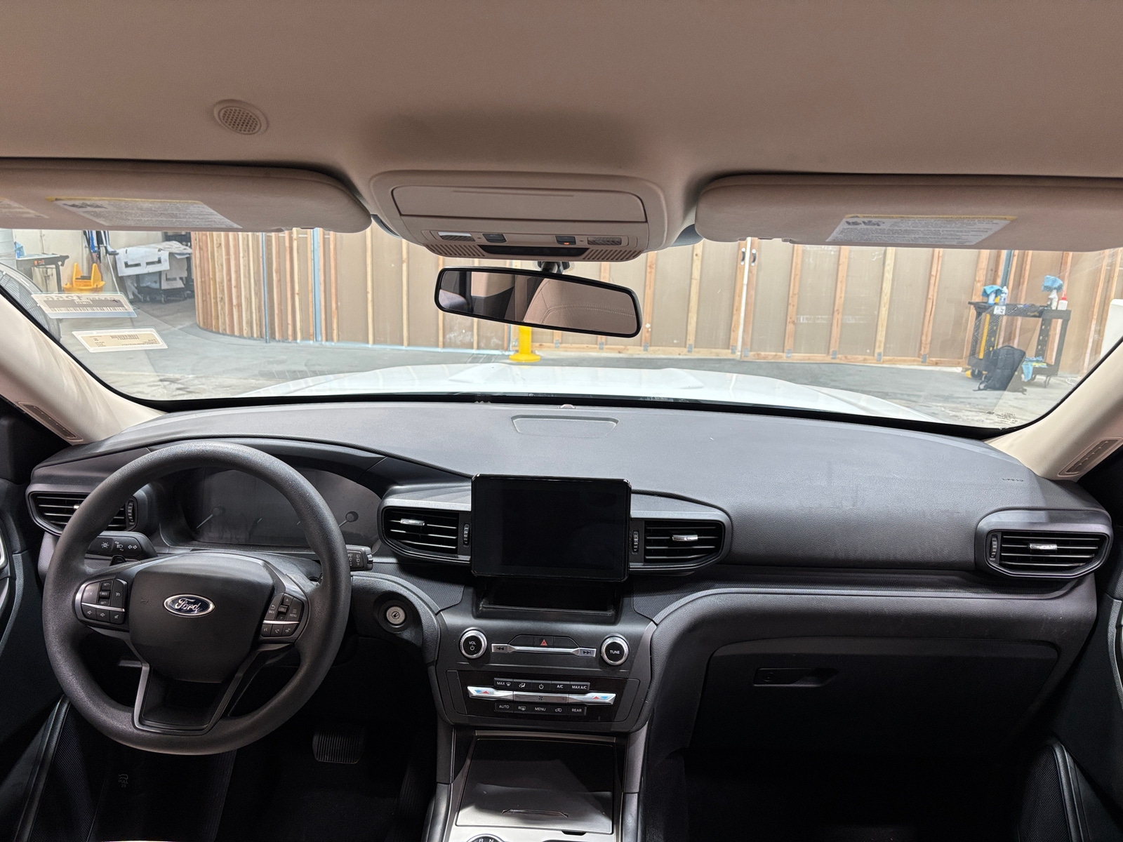 Thumbnail: 2020 Ford Explorer - 3