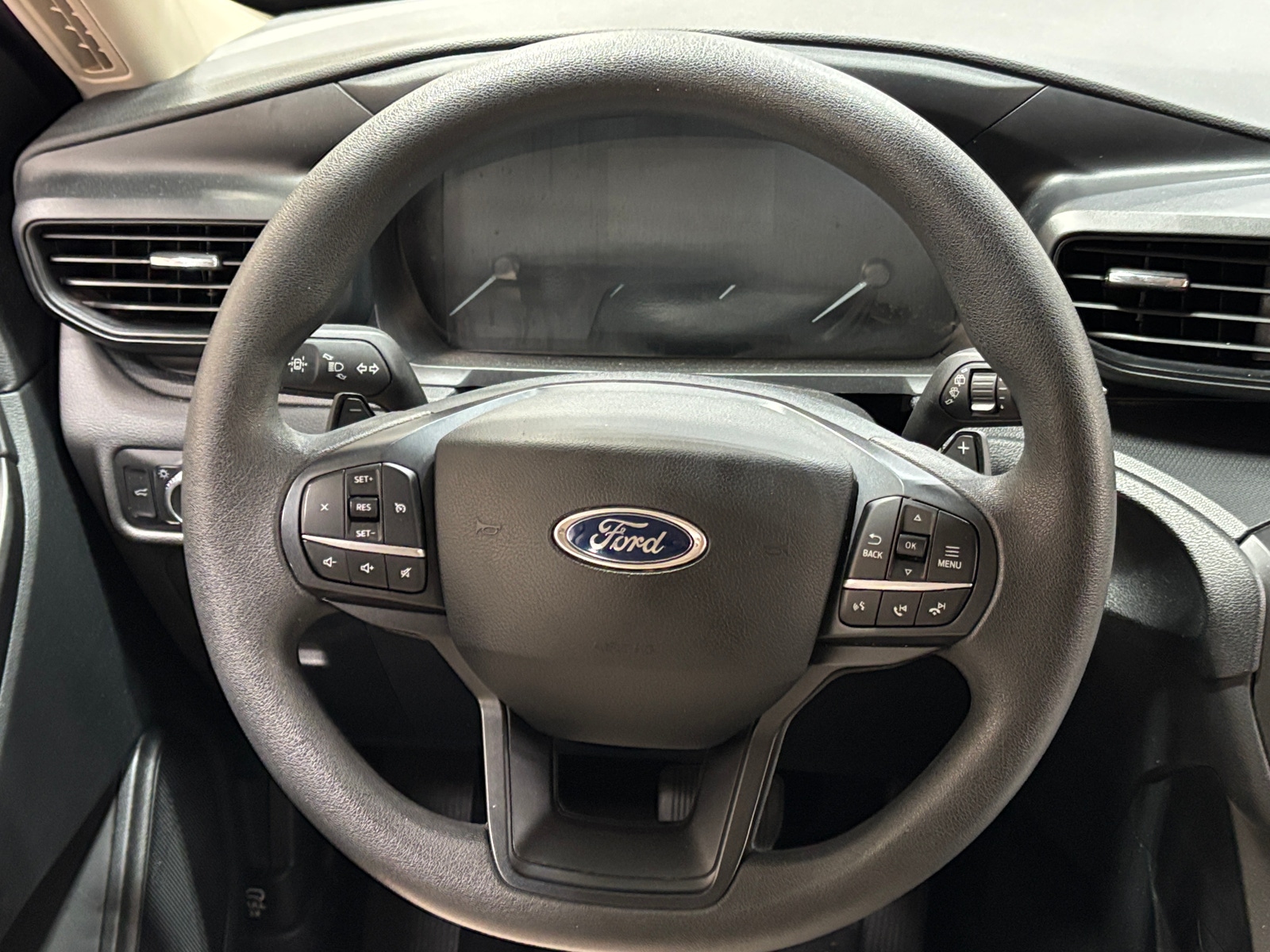 Thumbnail: 2020 Ford Explorer - 5