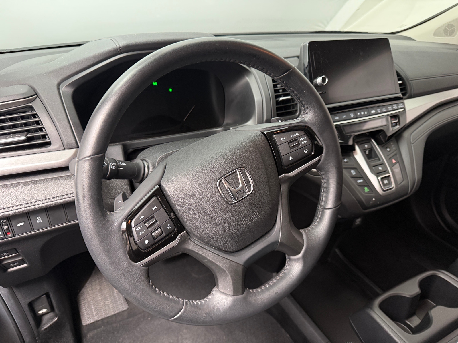 Thumbnail: 2025 Honda Odyssey - 4