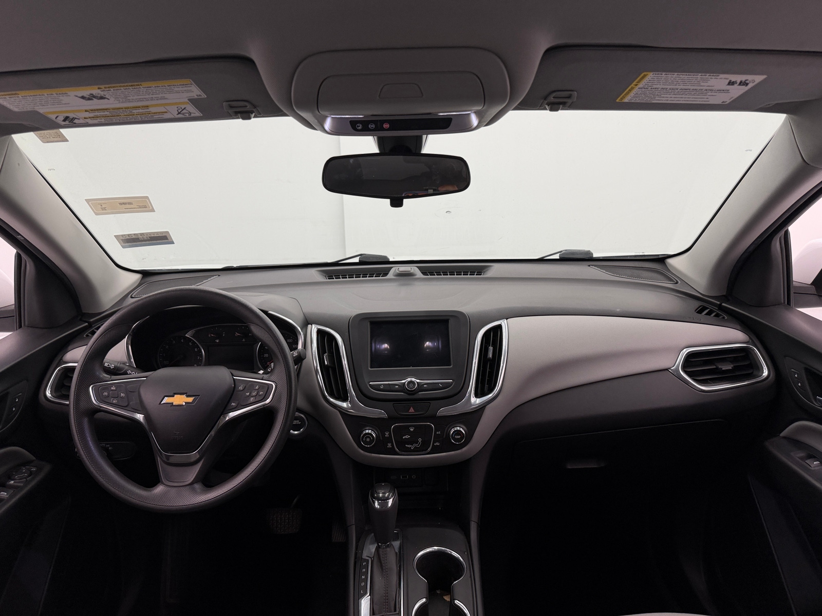 Thumbnail: 2019 Chevrolet Equinox - 3