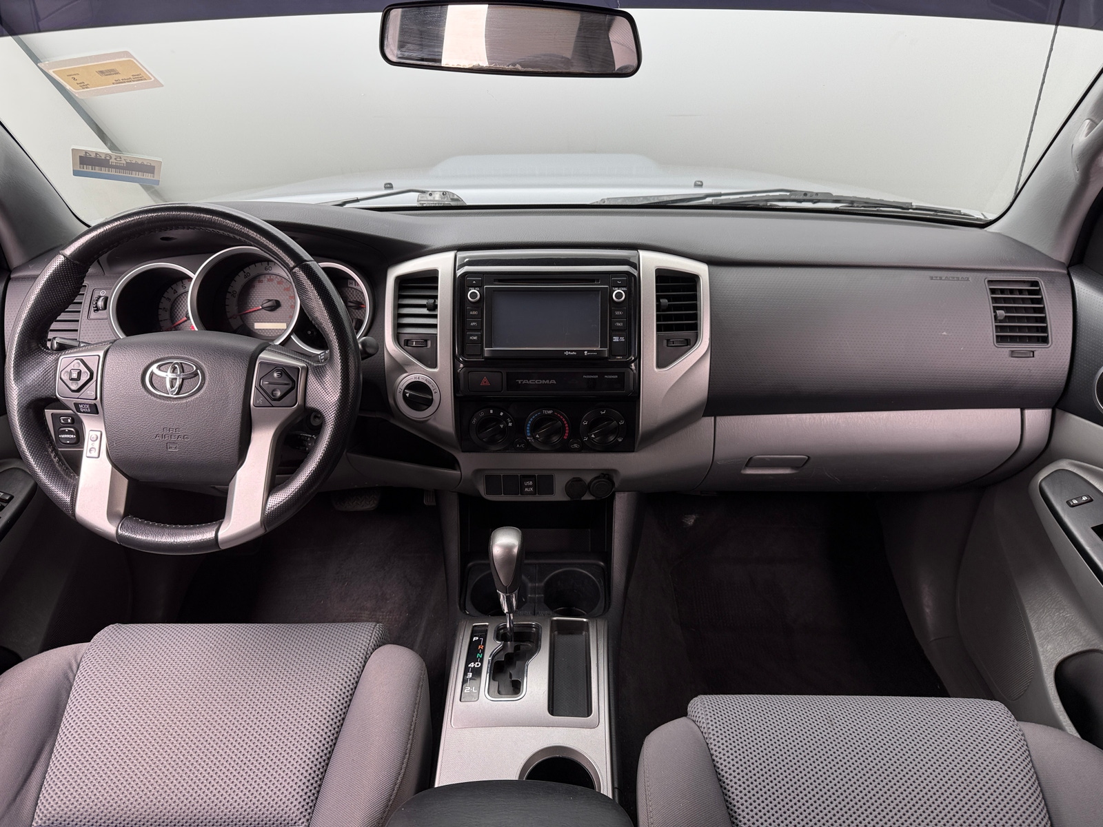 Thumbnail: 2015 Toyota Tacoma - 3