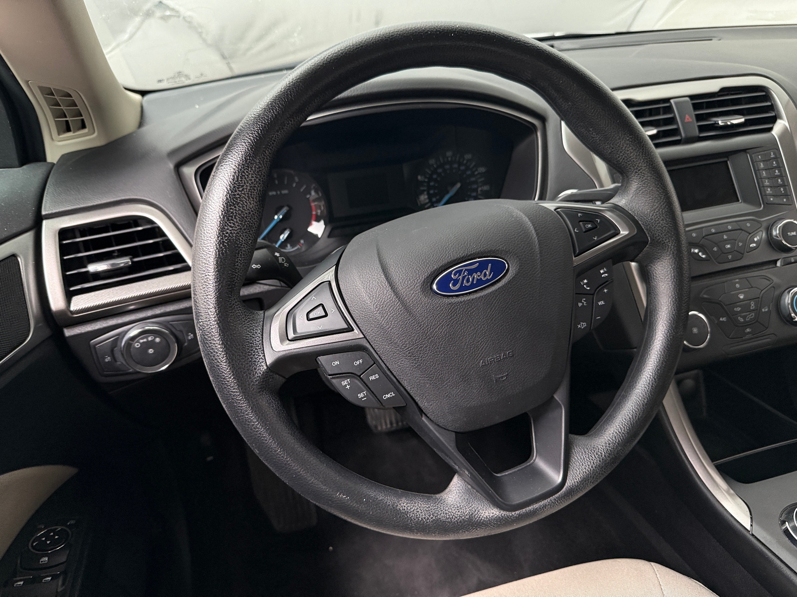 Thumbnail: 2017 Ford Fusion - 5