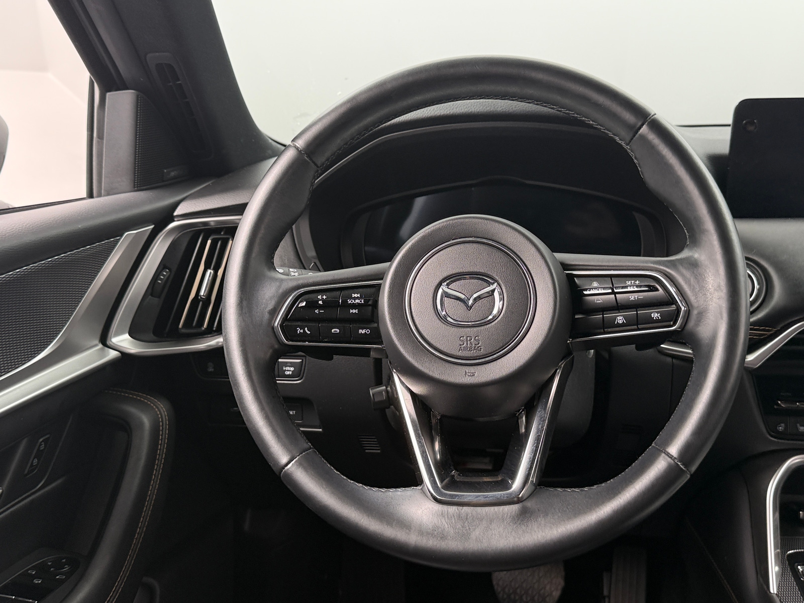 Thumbnail: 2024 Mazda CX-90 - 4