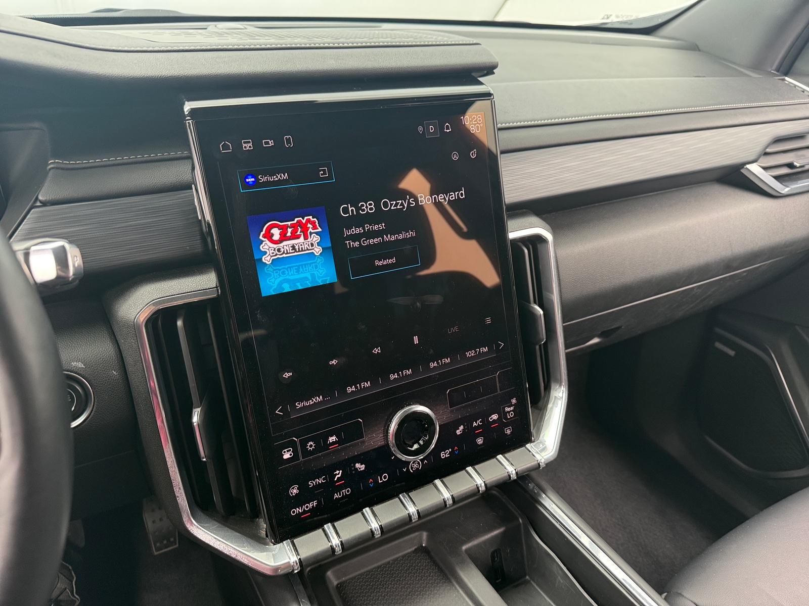 Thumbnail: 2024 GMC Acadia - 3