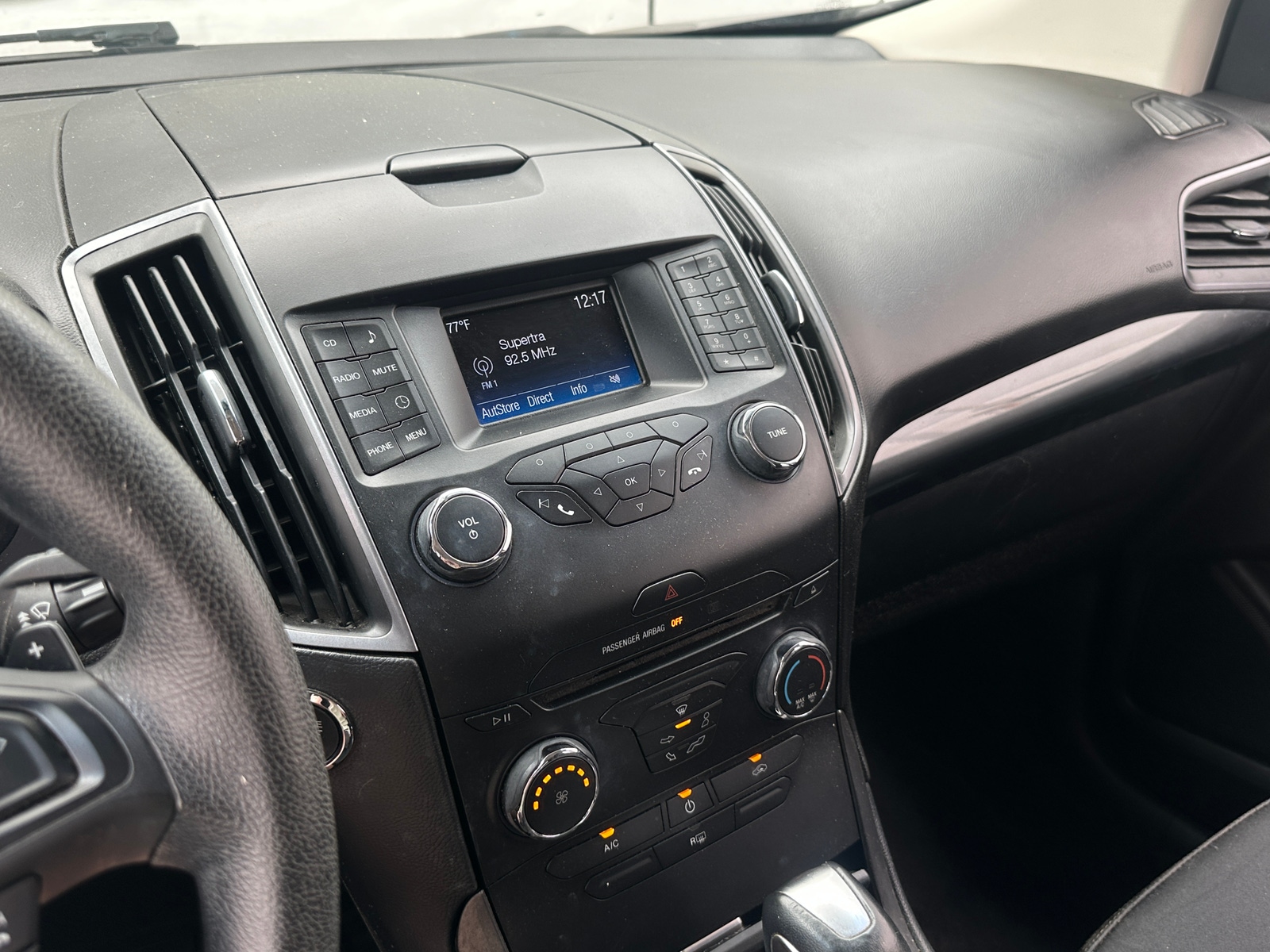 Thumbnail: 2016 Ford Edge - 4