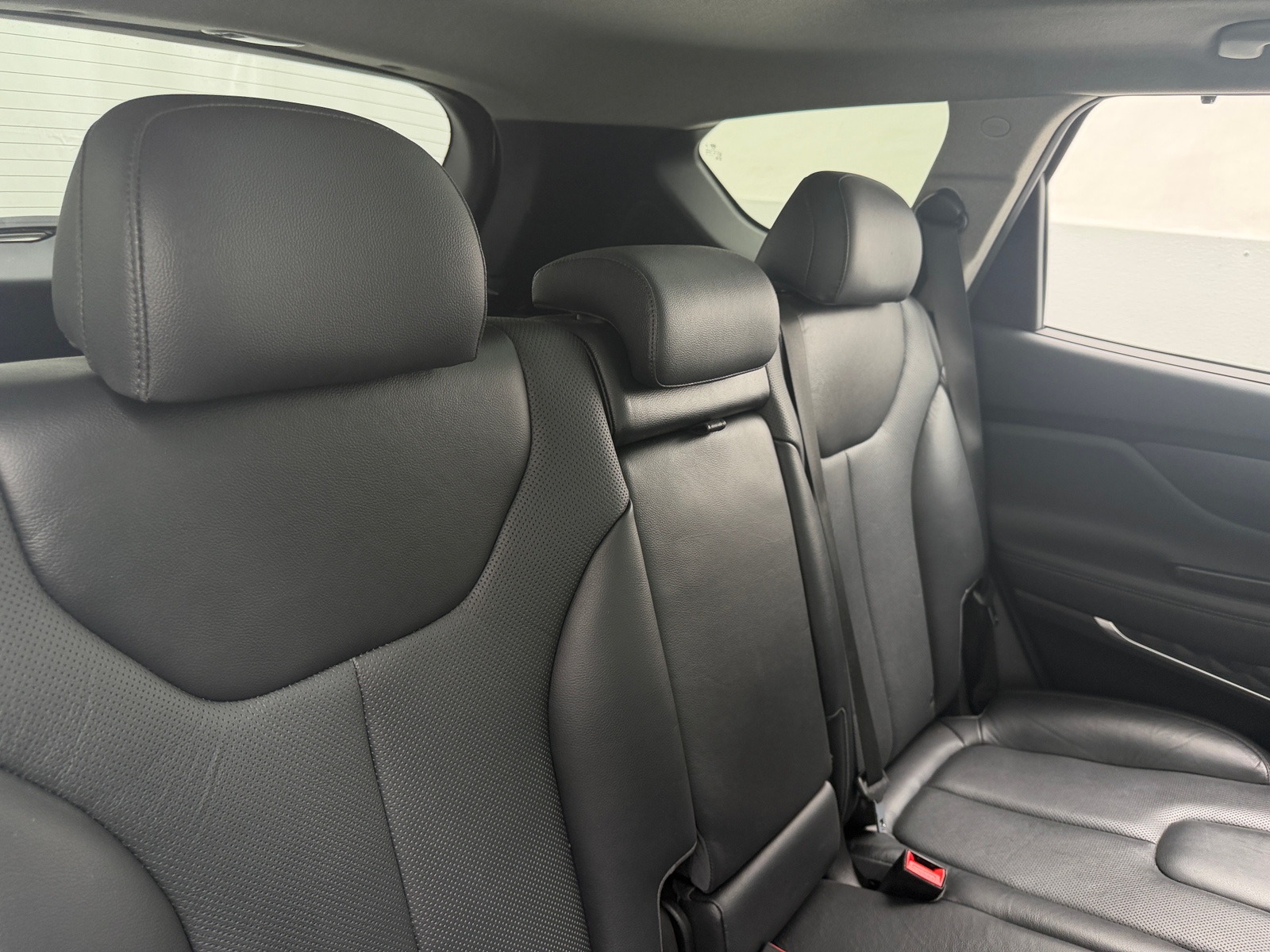 Thumbnail: 2020 Hyundai Santa Fe - 5