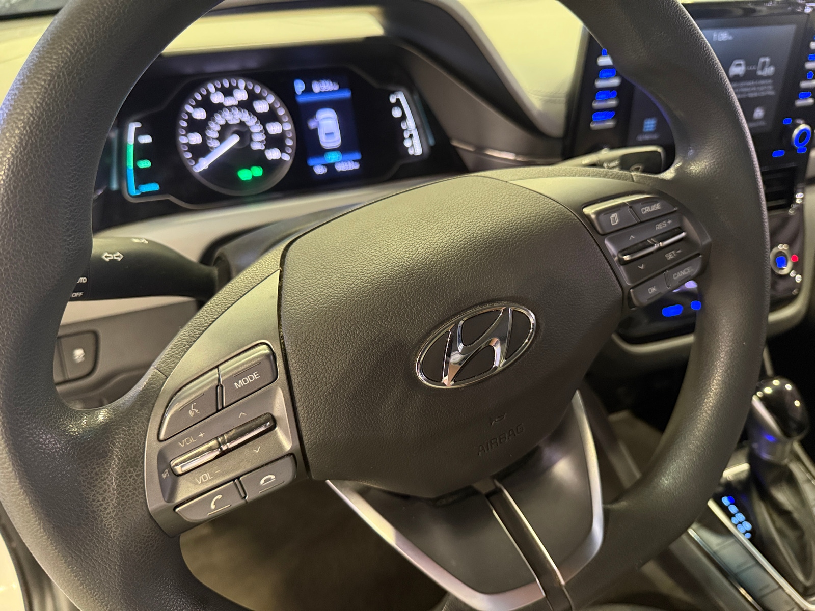 Thumbnail: 2020 Hyundai Ioniq - 5