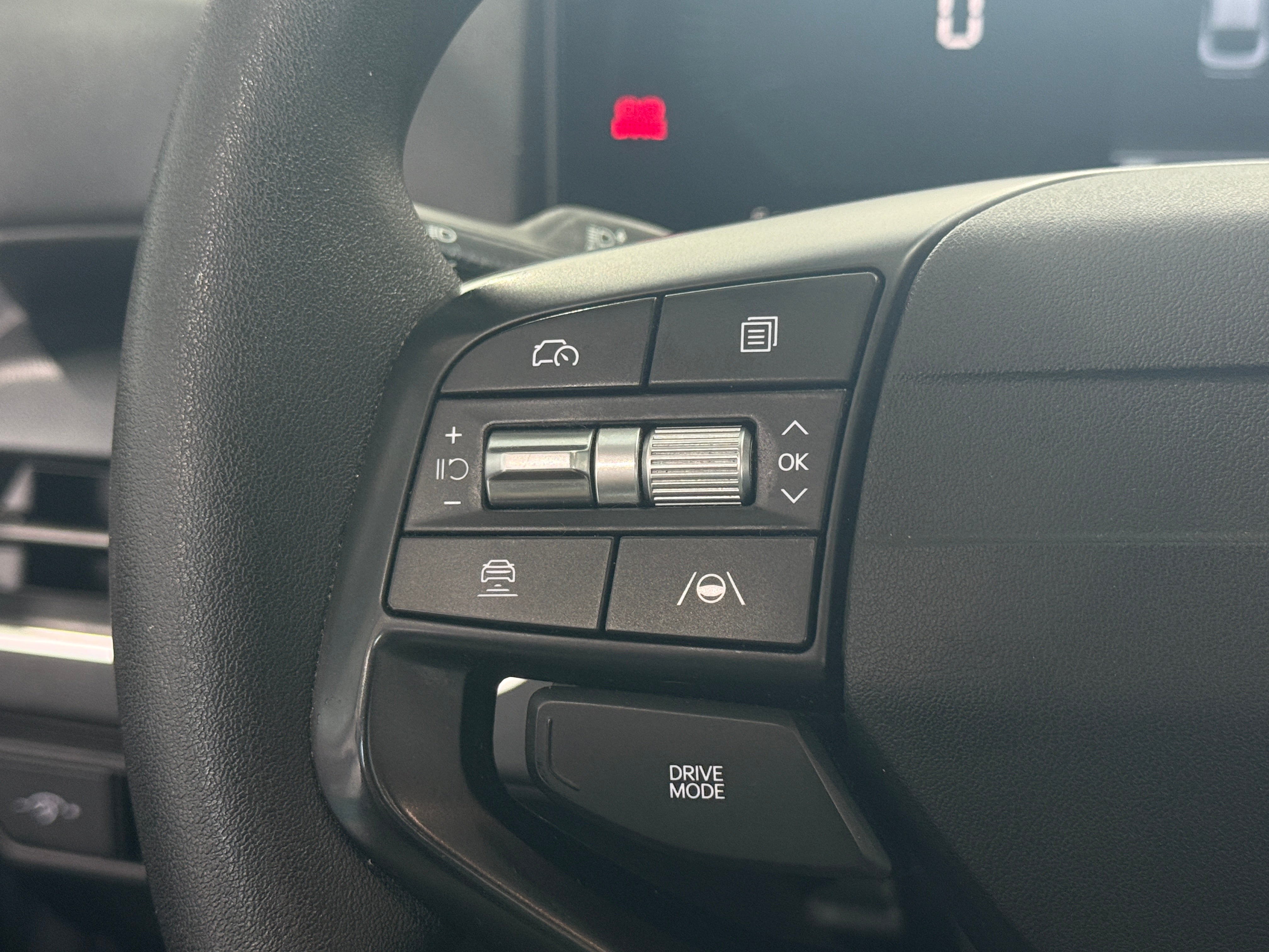 2025 Kia K4 LXS - Photo 5