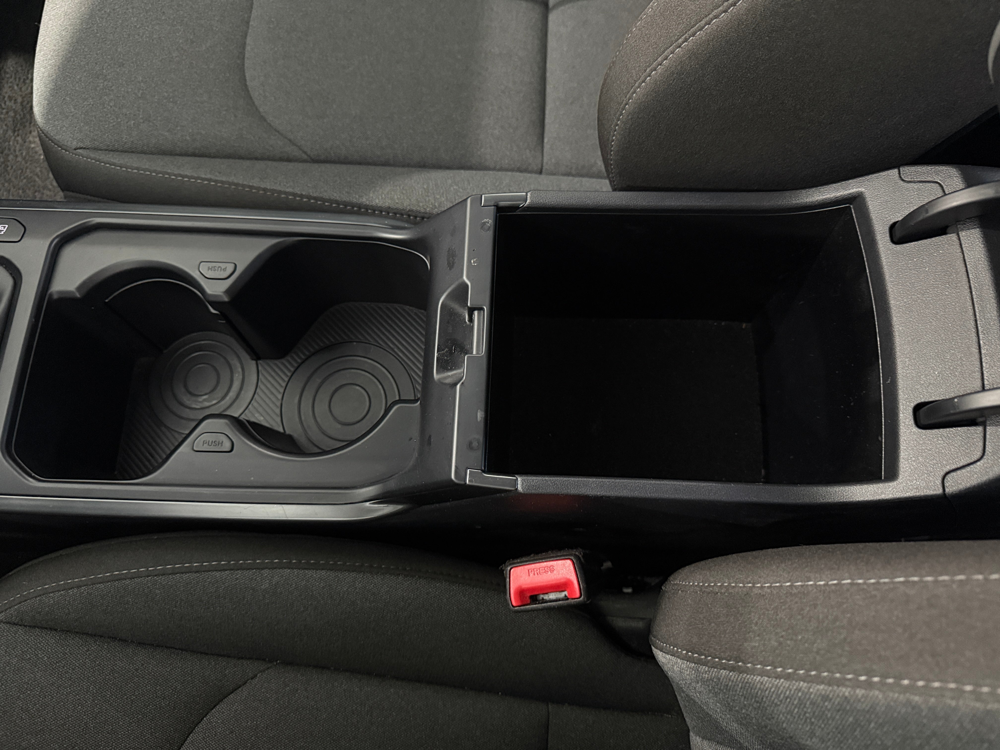 2025 Kia K4 LXS - Photo 15