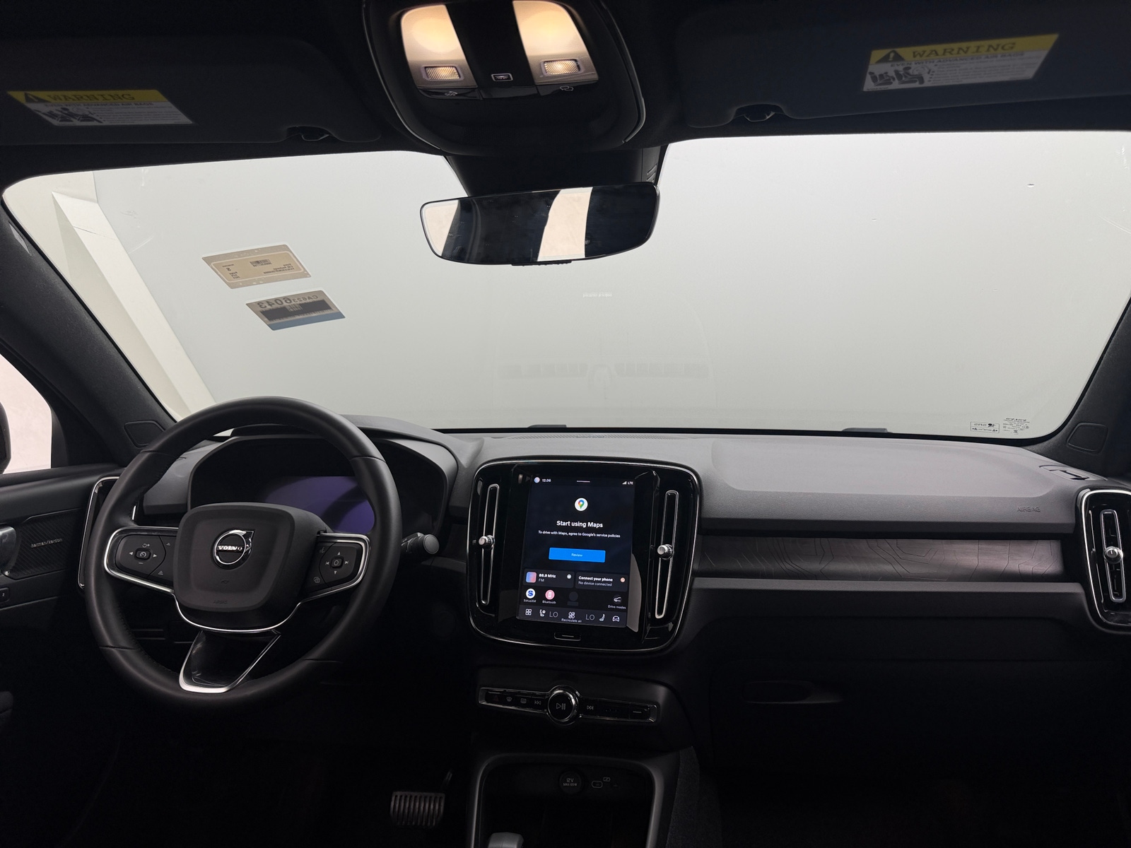 Thumbnail: 2023 Volvo C40 - 2