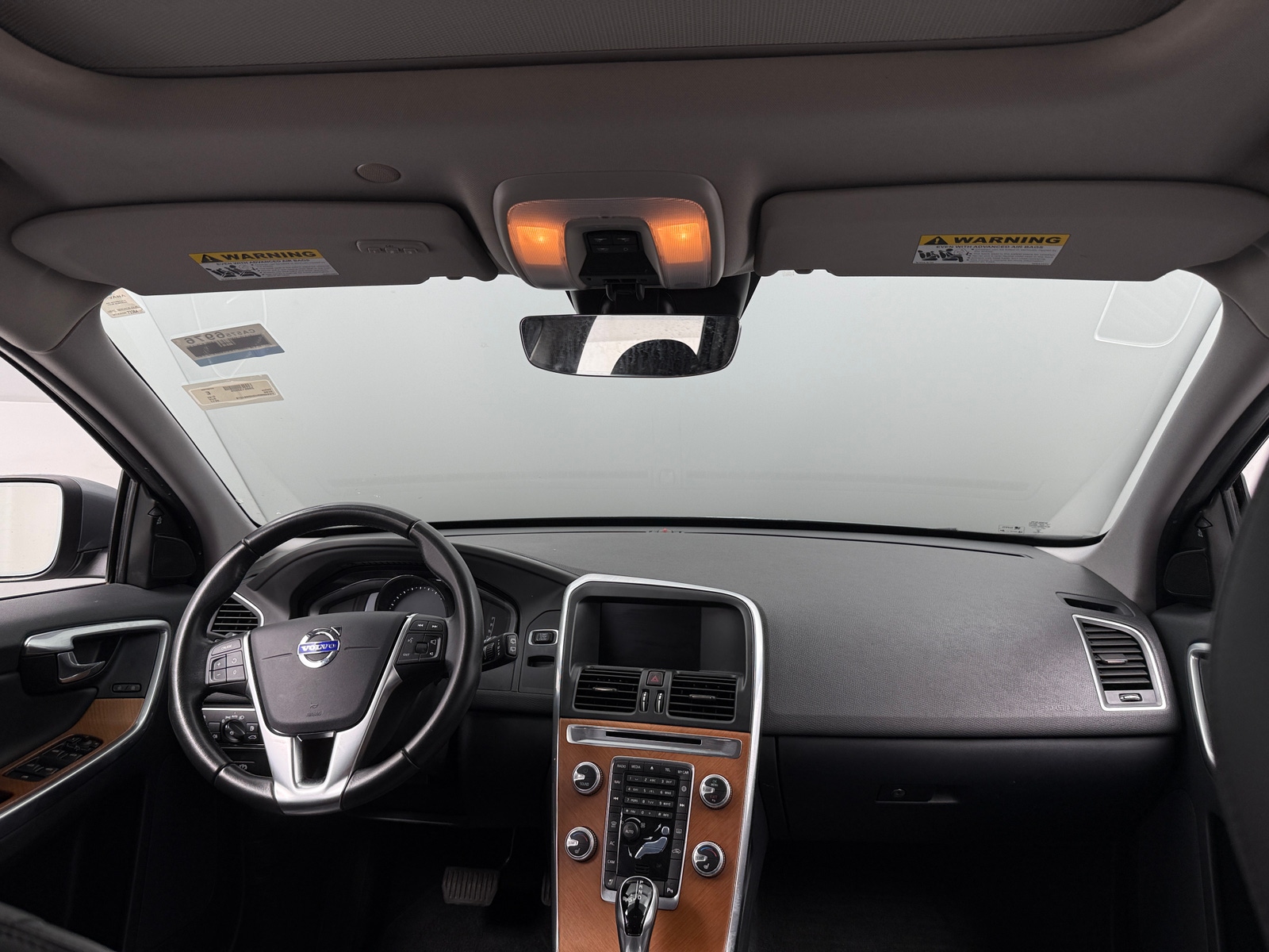 Thumbnail: 2017 Volvo XC60 - 2