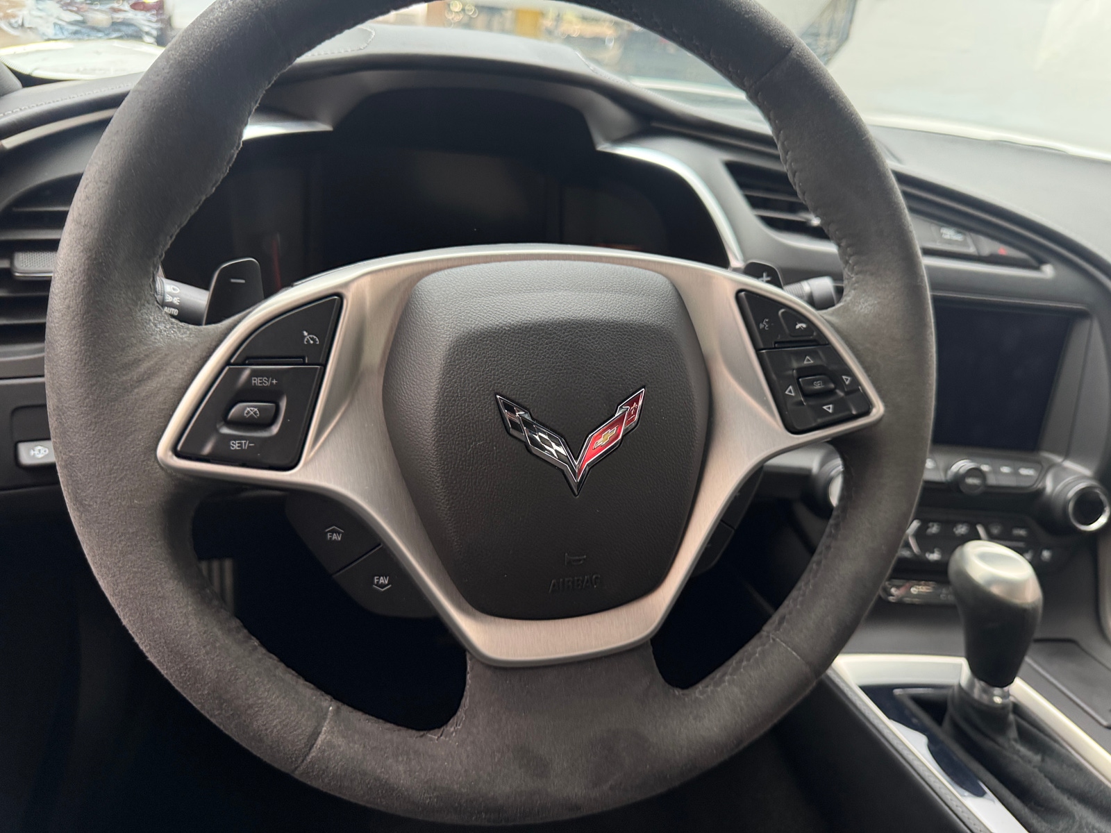 Thumbnail: 2014 Chevrolet Corvette - 3