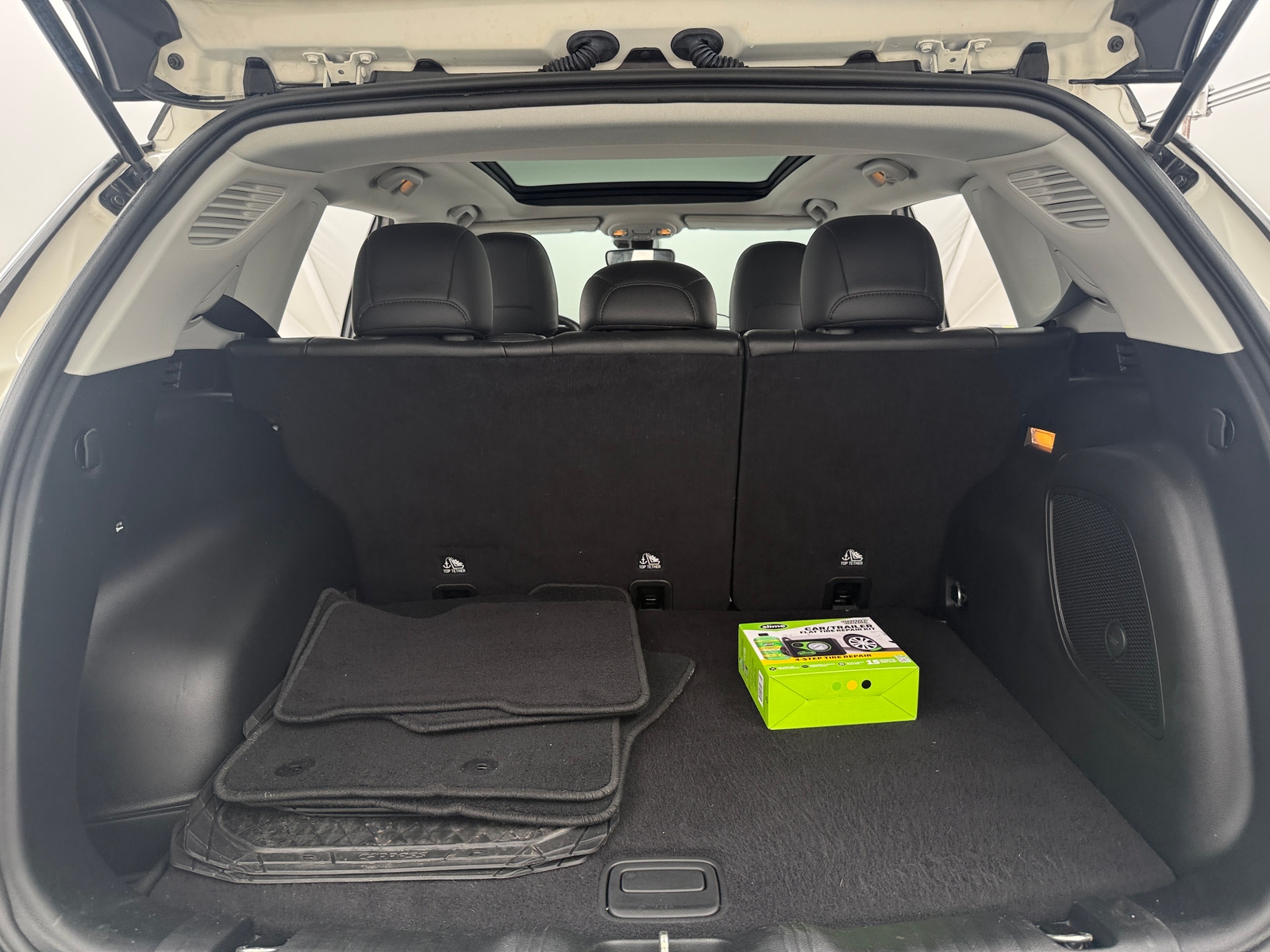 Thumbnail: 2021 Jeep Compass - 6