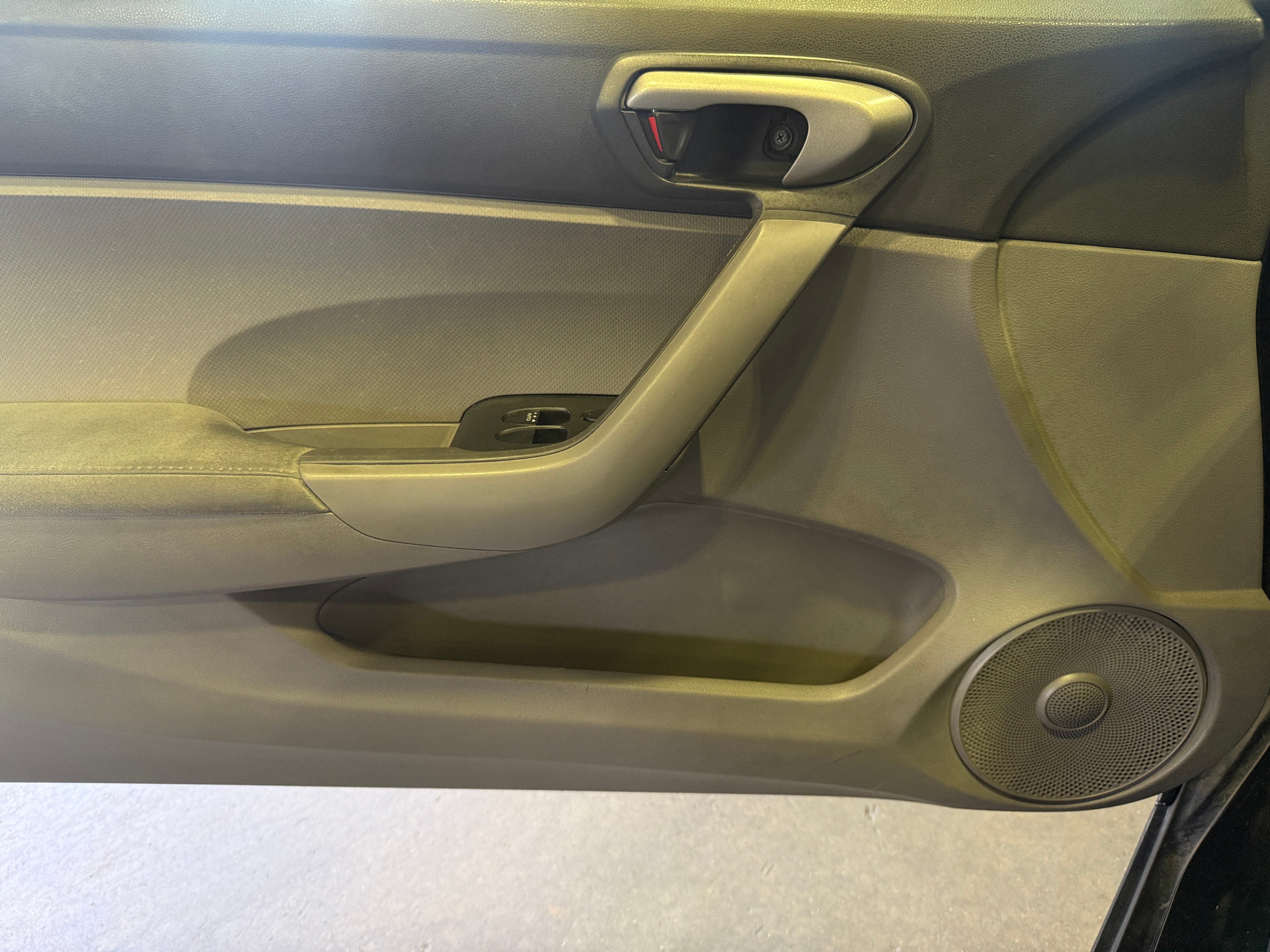 2011 Honda Civic LX - Photo 5