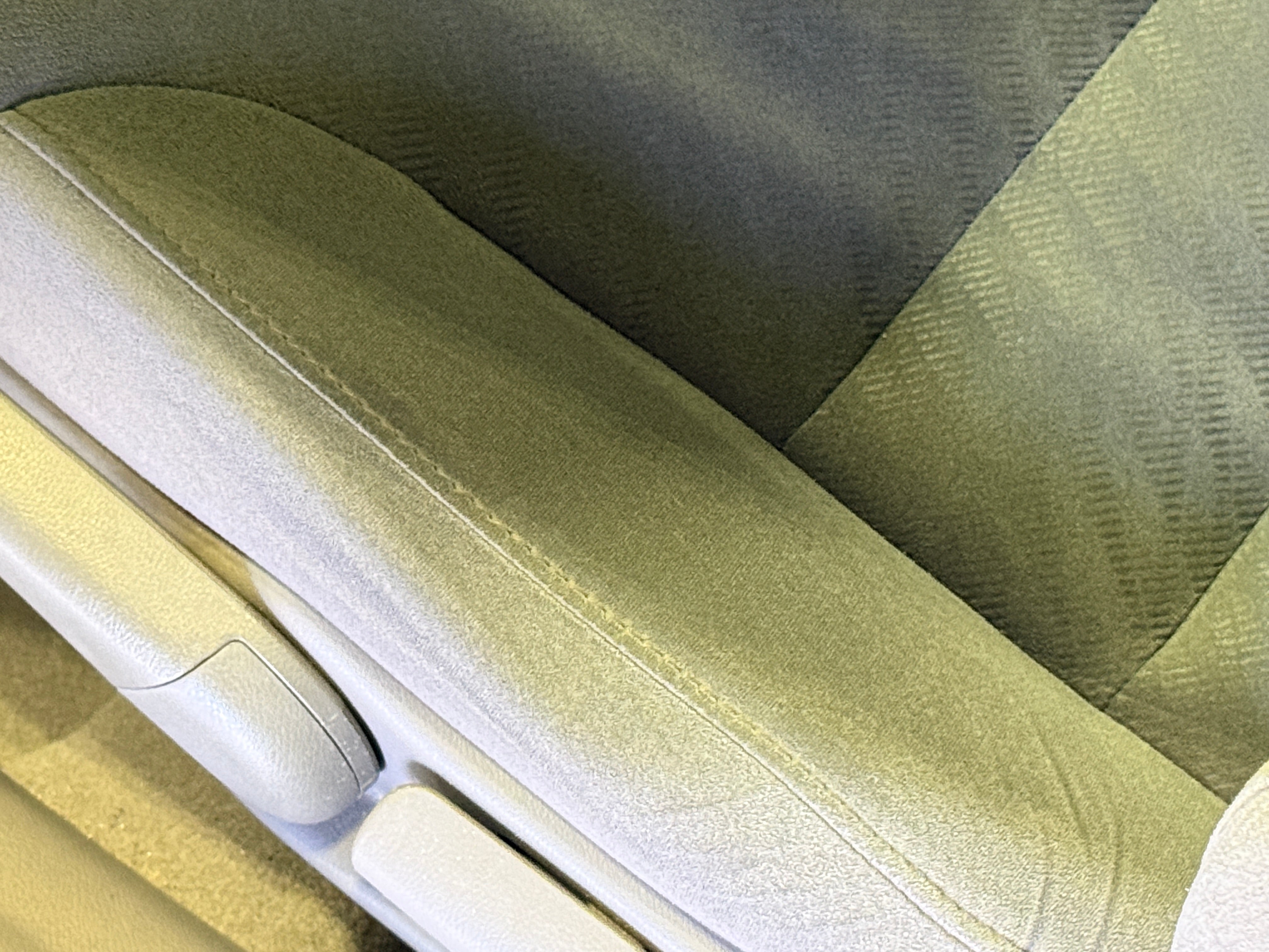 2011 Honda Civic LX - Photo 10
