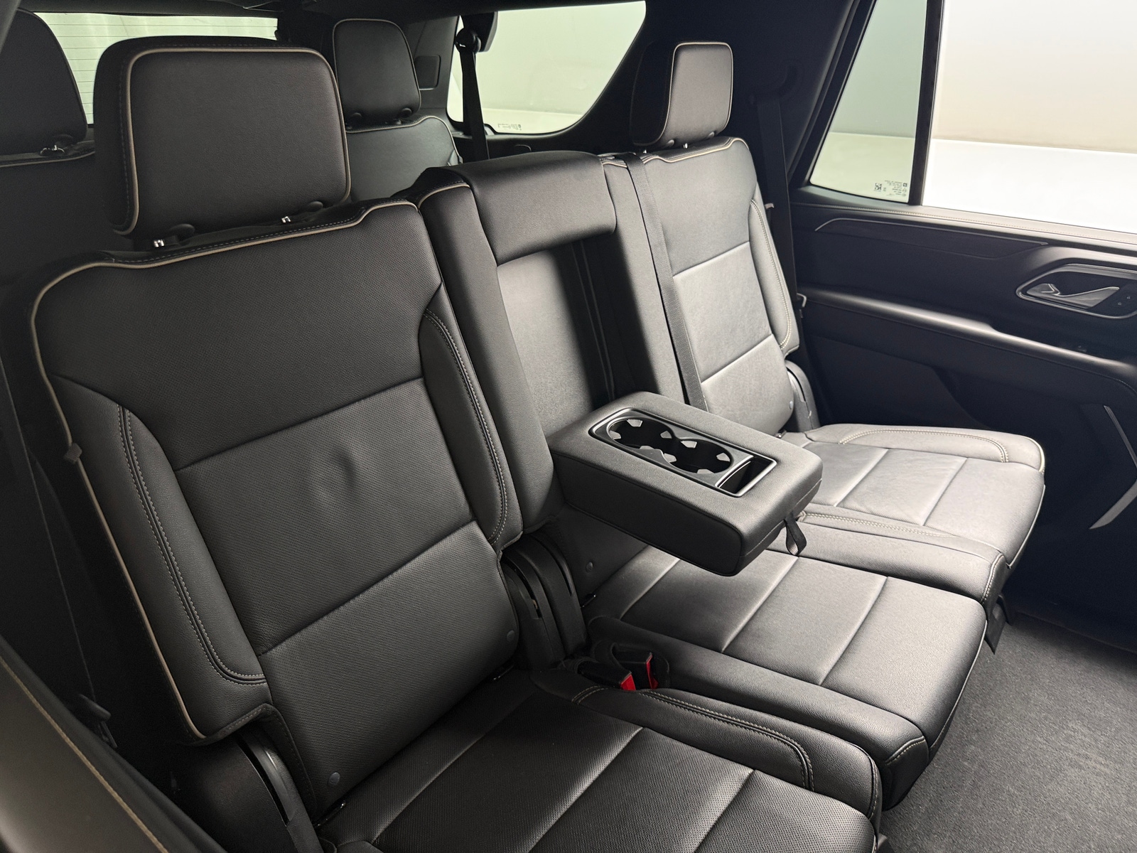 Thumbnail: 2023 GMC Yukon - 5