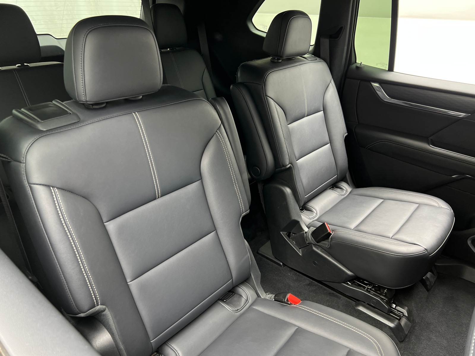 Thumbnail: 2024 GMC Acadia - 5