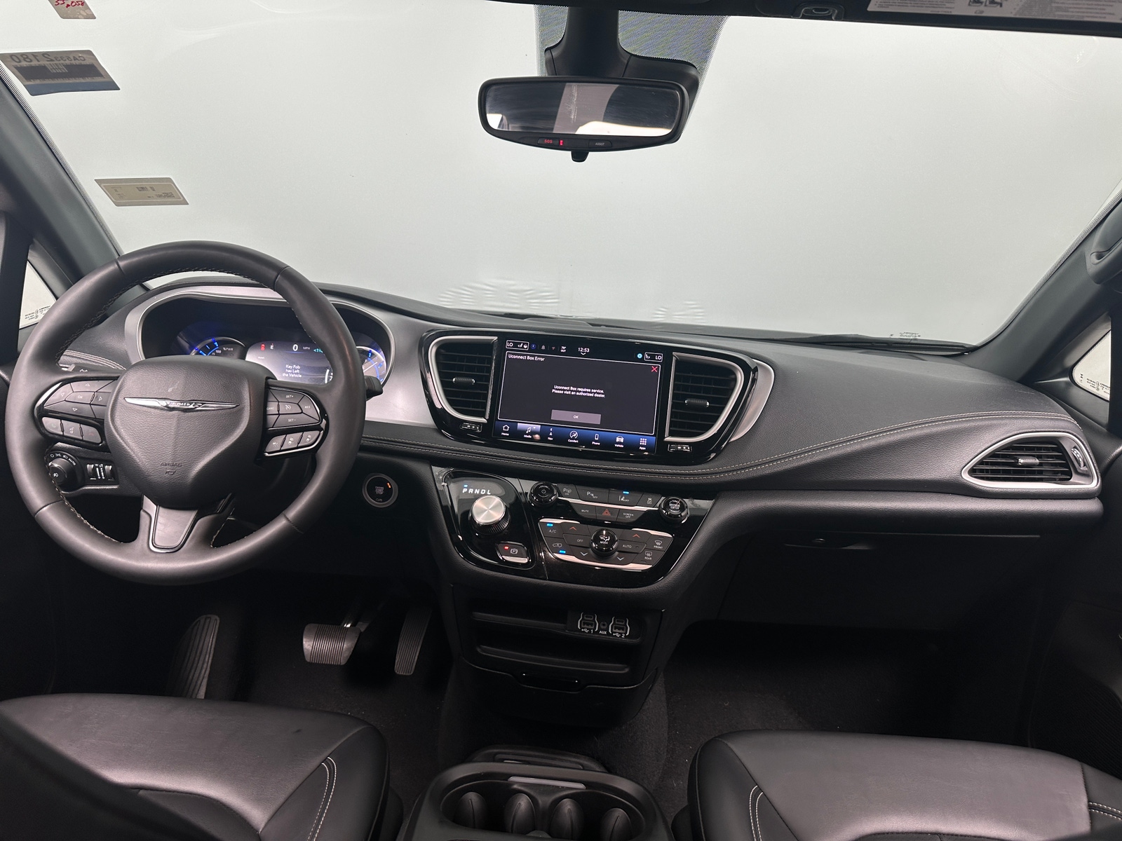 Thumbnail: 2024 Chrysler Pacifica - 2