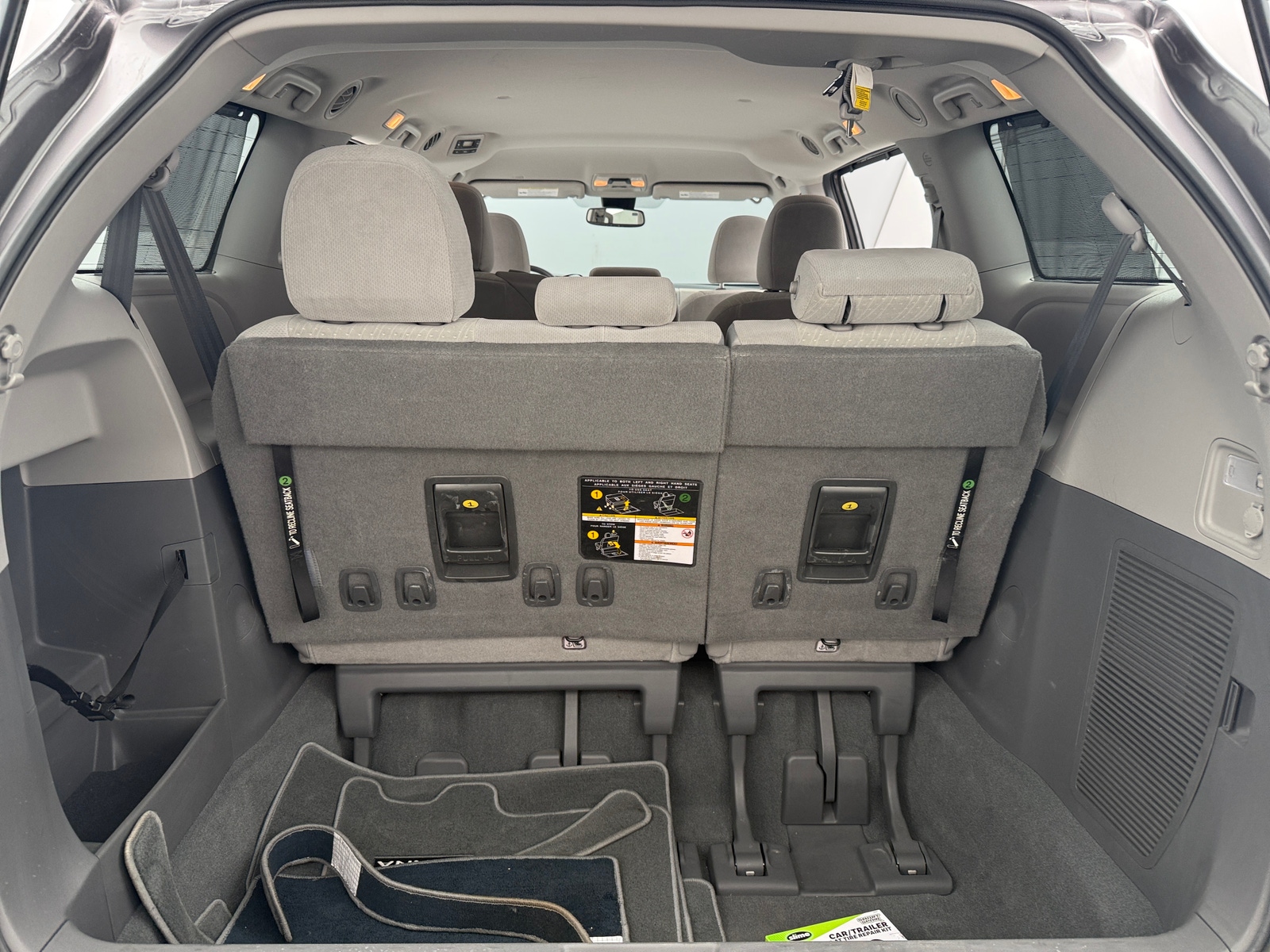 Thumbnail: 2020 Toyota Sienna - 7