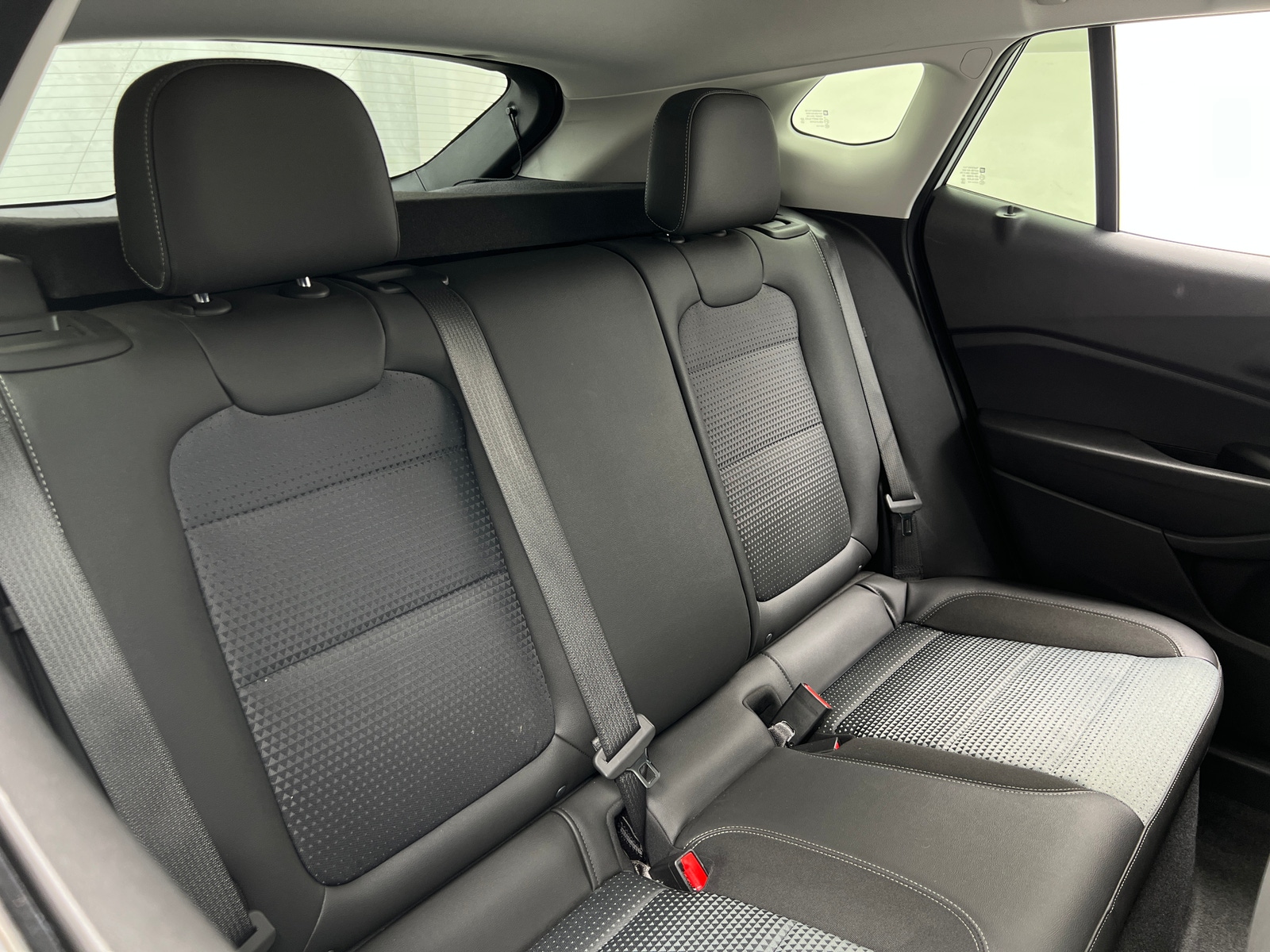 Thumbnail: 2025 Chevrolet Trax - 5