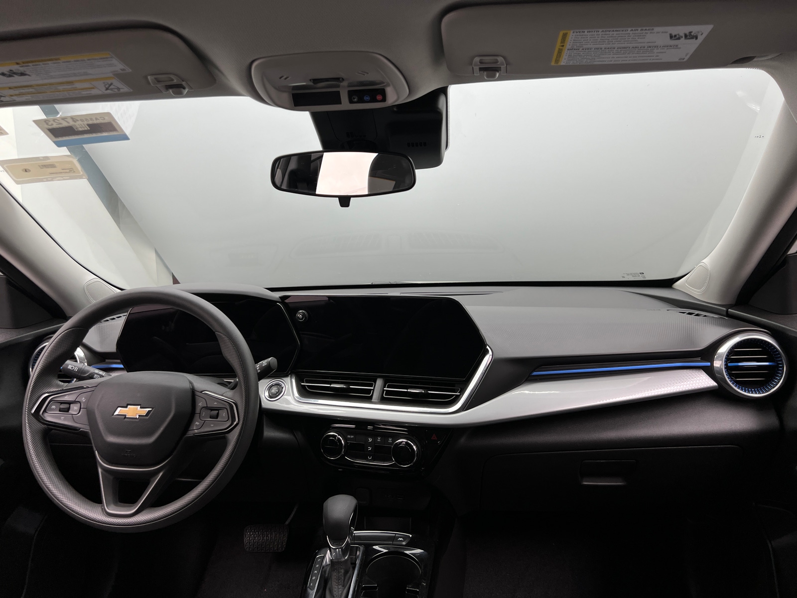 Thumbnail: 2025 Chevrolet Trax - 2