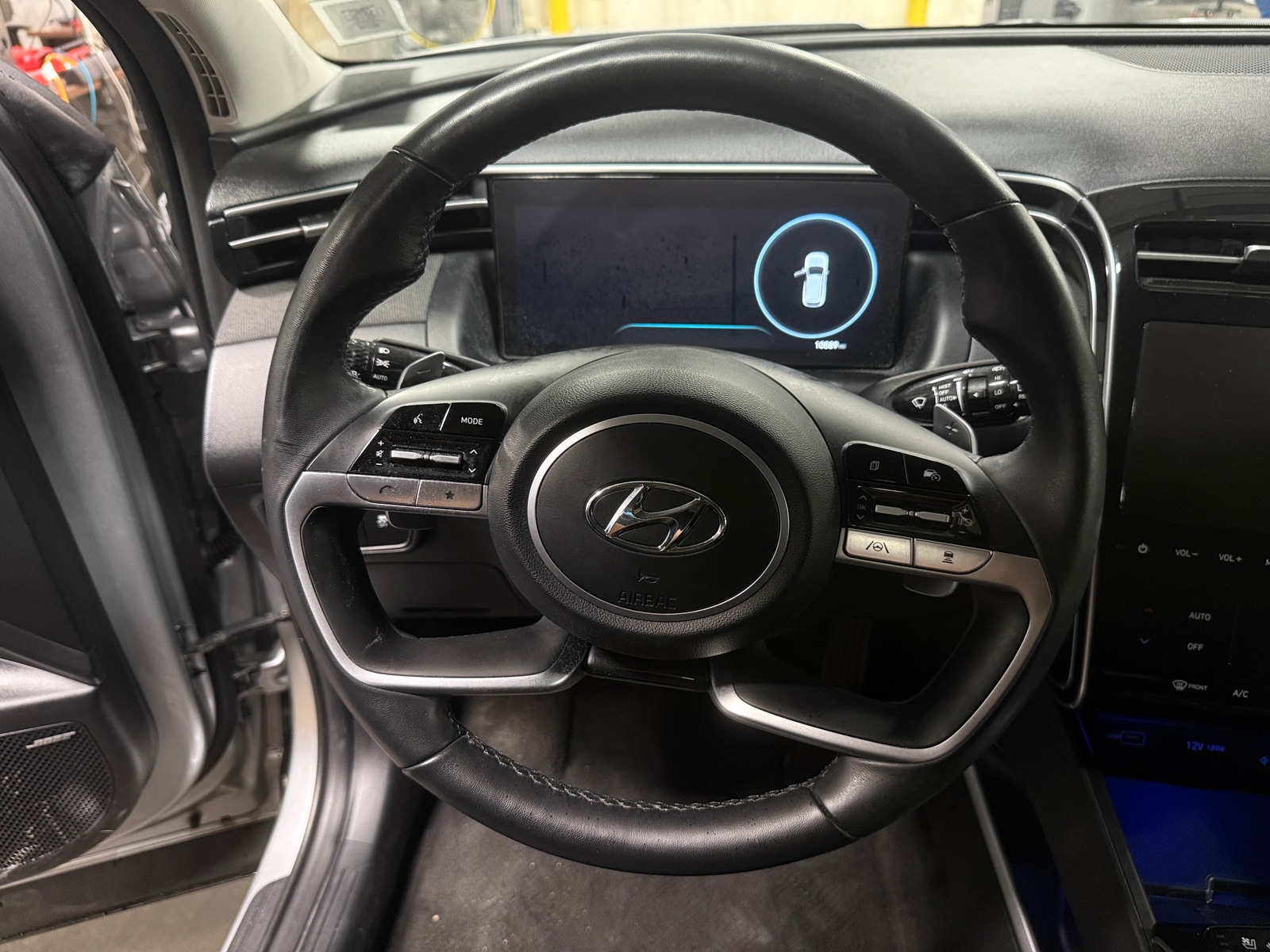 Thumbnail: 2024 Hyundai Tucson - 4