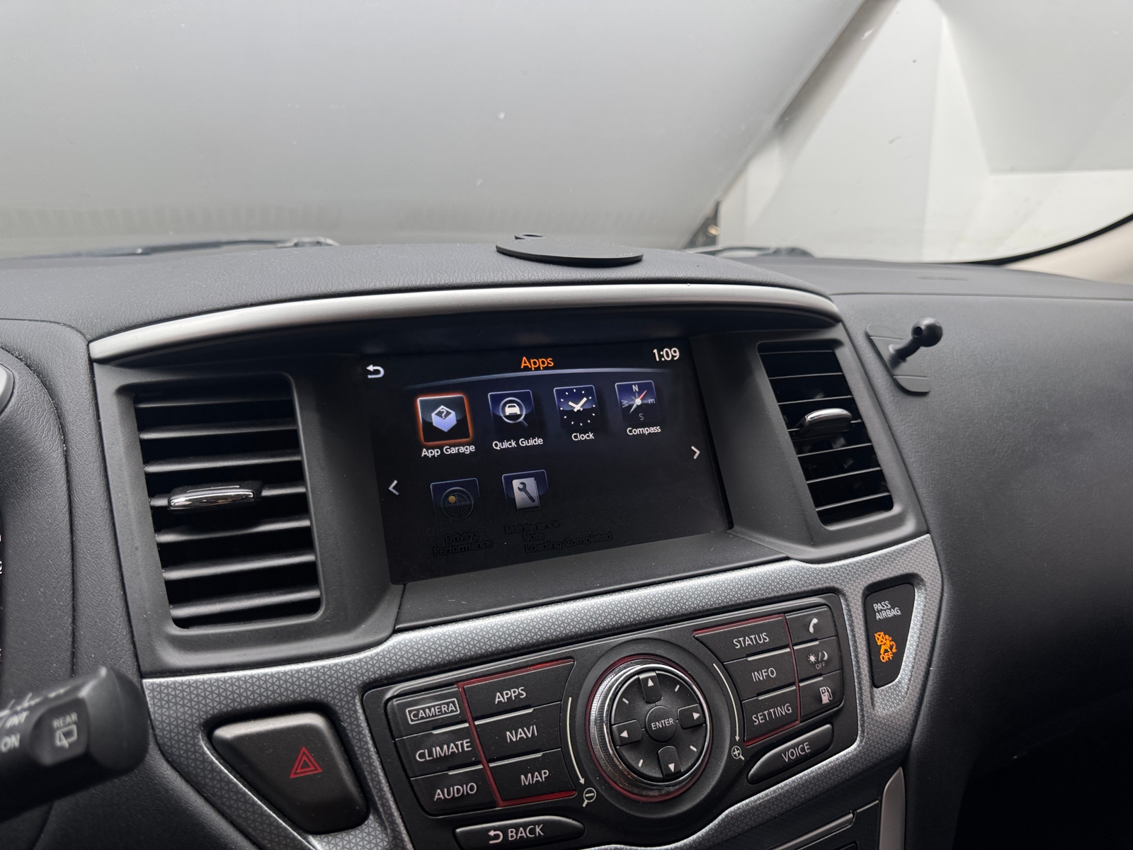 Thumbnail: 2019 Nissan Pathfinder - 3